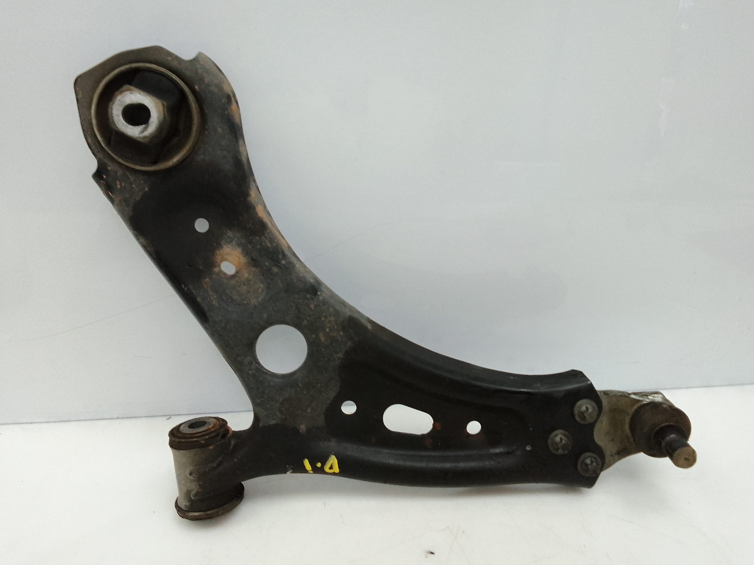 Brazo suspension inferior delantero izquierdo fiat 500x (334)(2014->)