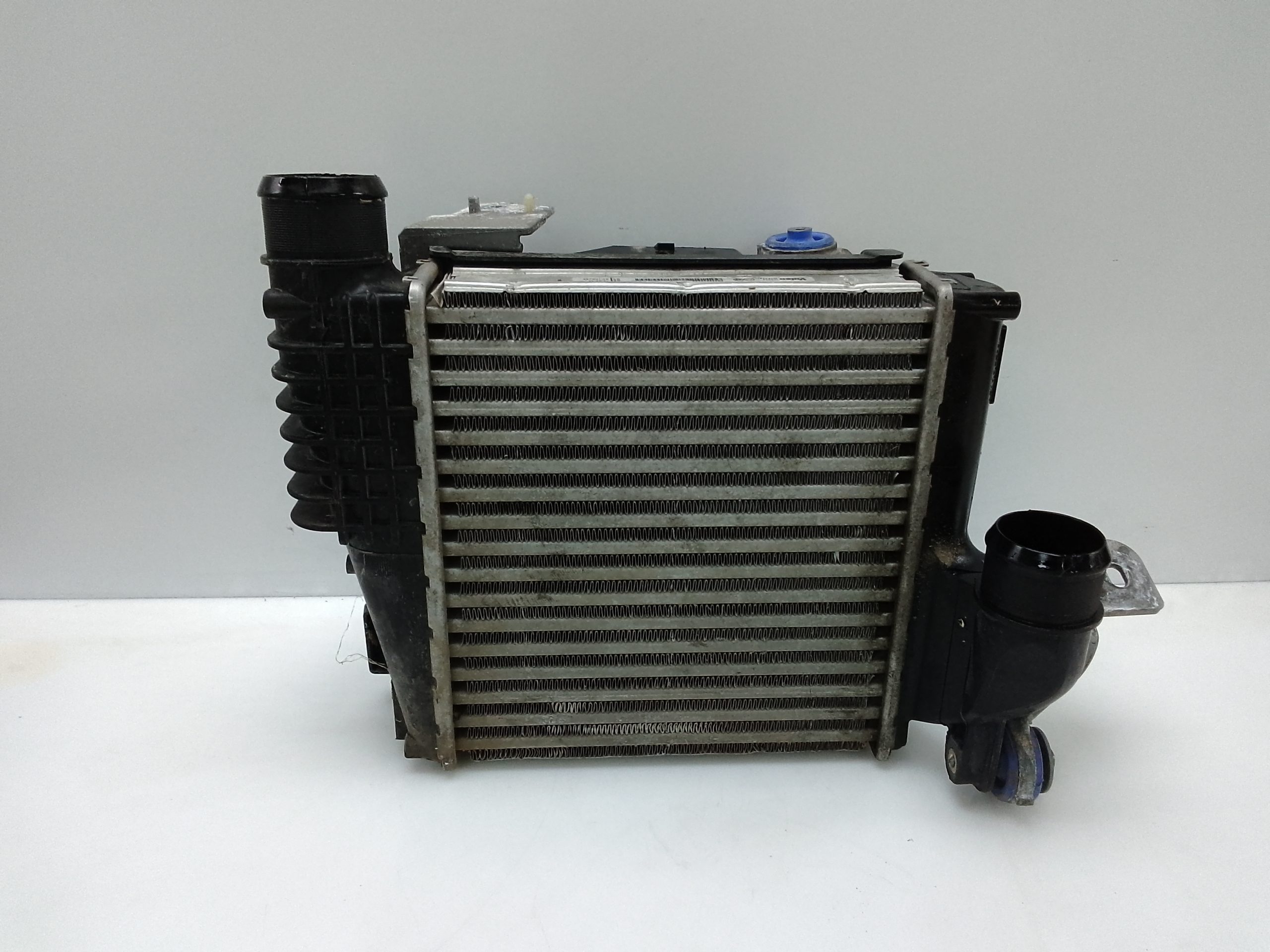 Radiador intercooler fiat fiat doblo 2021>)