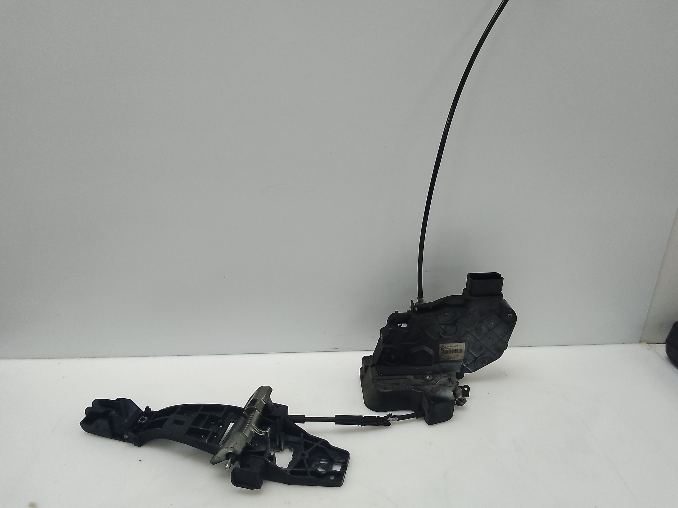 Cerradura puerta trasera derecha land rover freelander (lr2)(2007->)