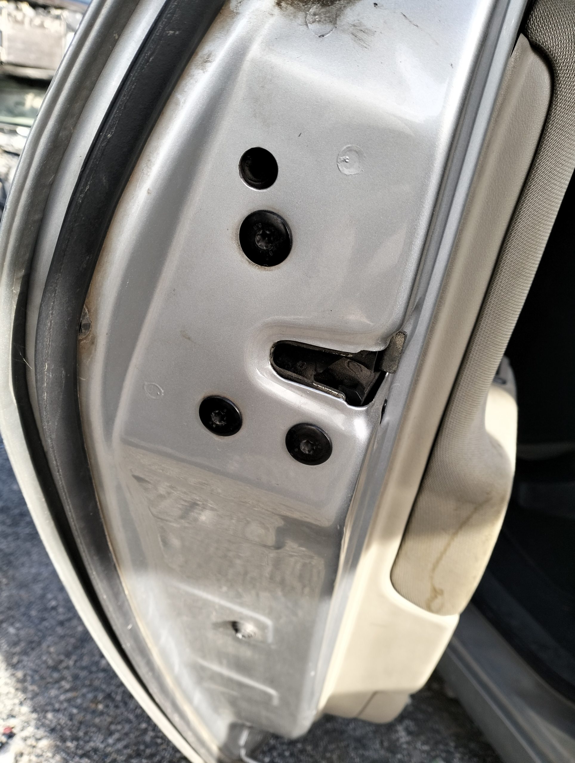 Cerradura puerta trasera izquierda renault scenic ii (jm)(2003->)