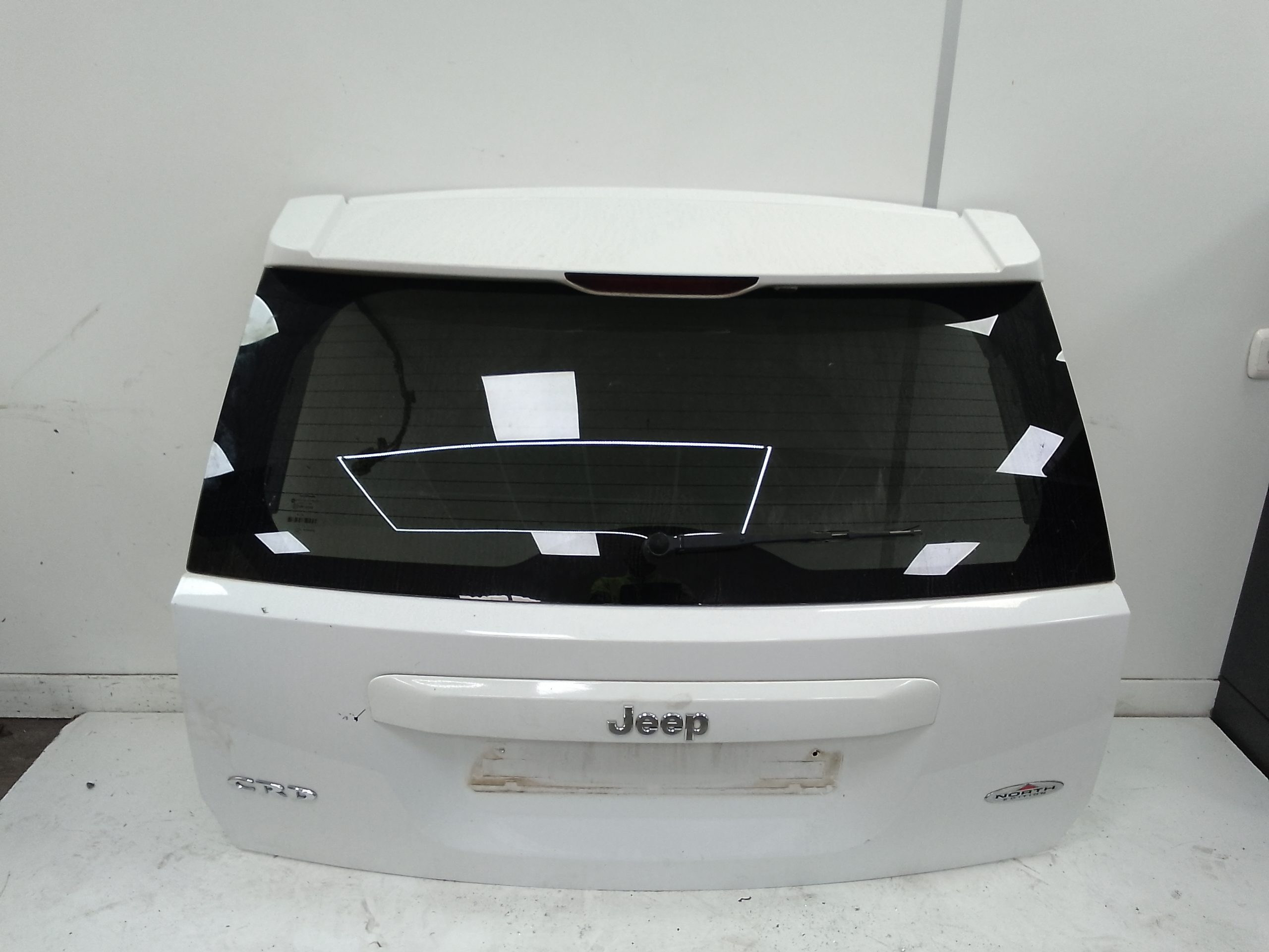 Porton trasero jeep compass (mk)(2011->)