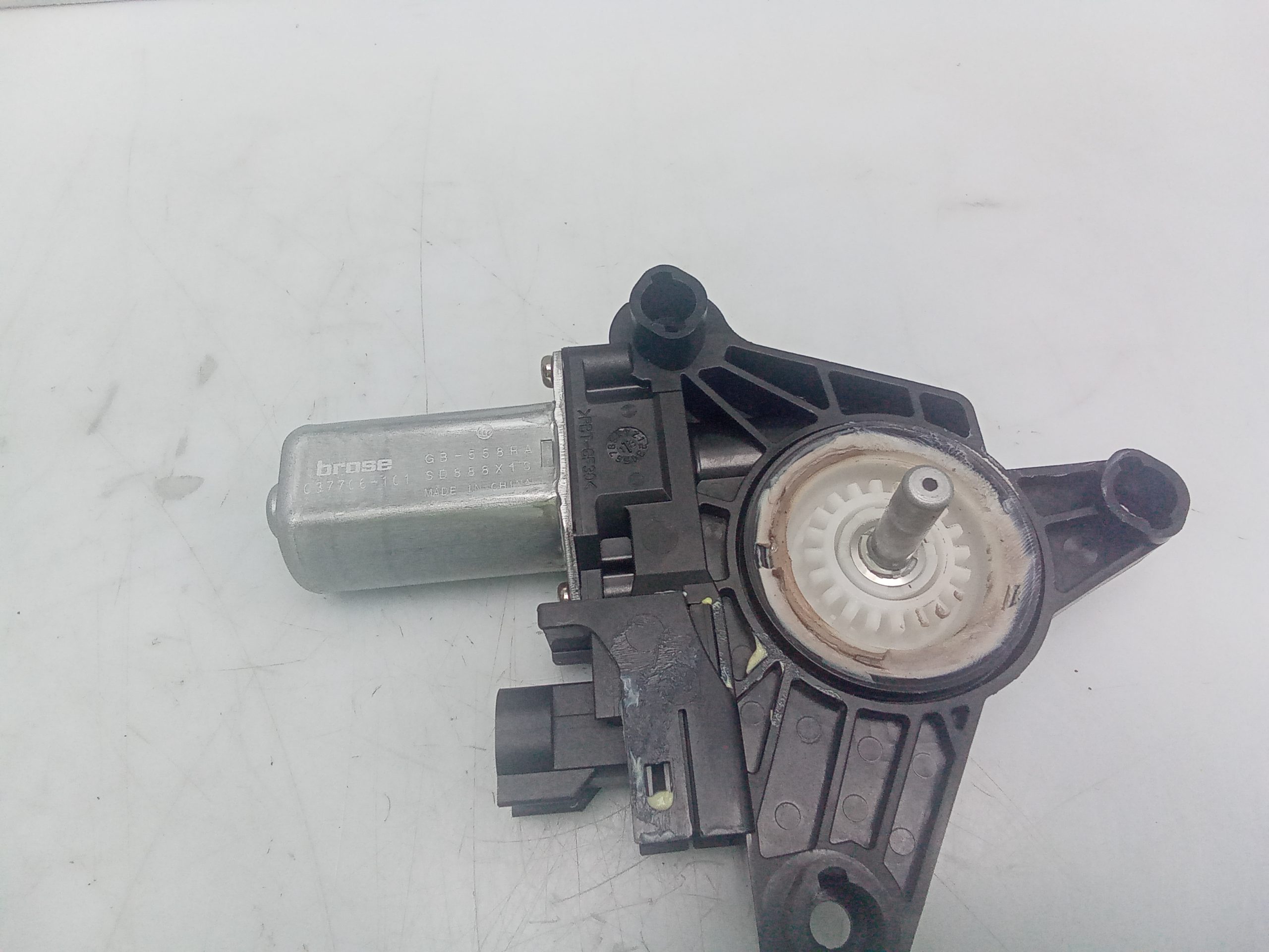 Motor elevalunas trasero derecho fiat 500x (334)(2014->)