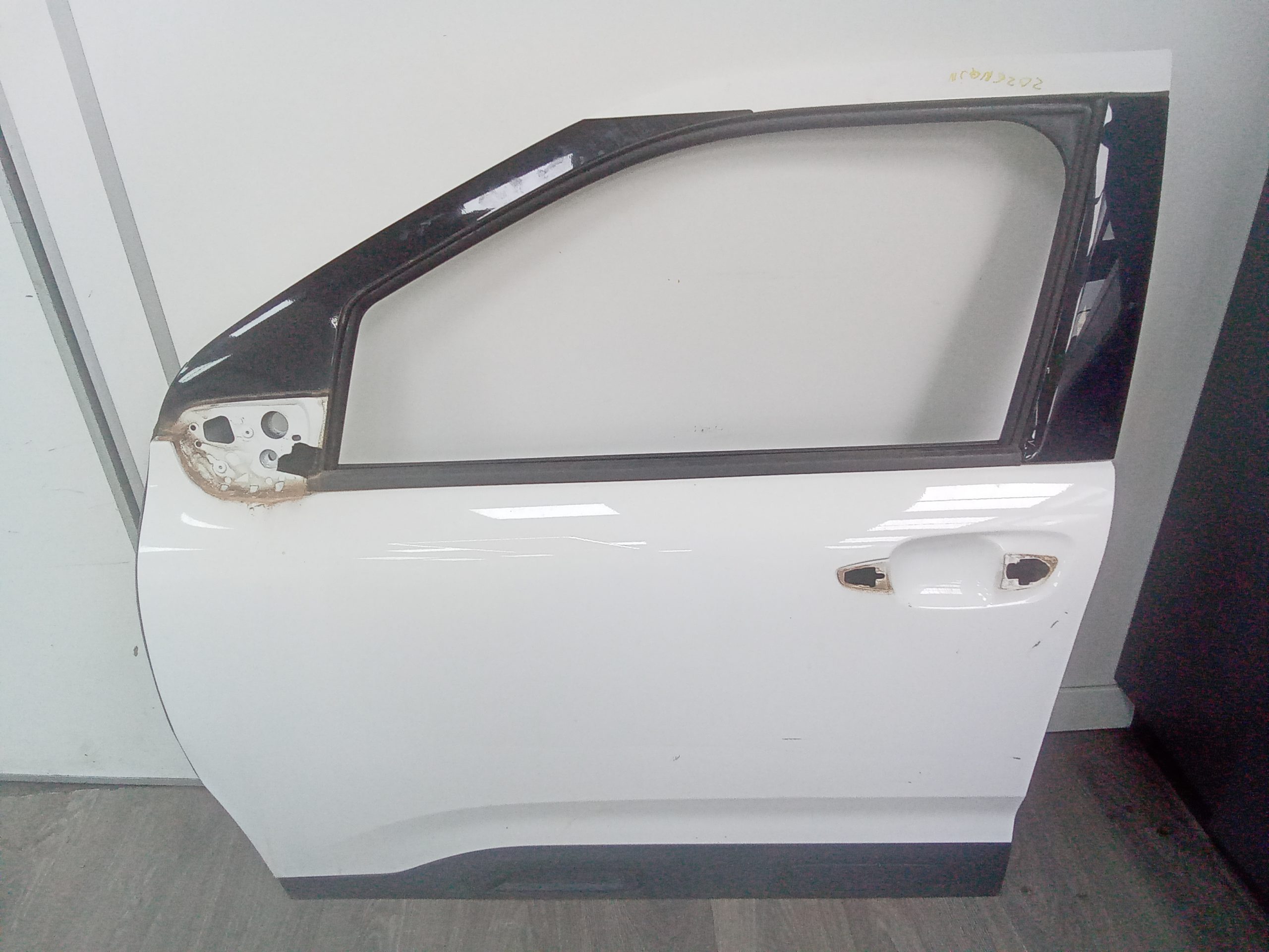 Puerta delantera izquierda citroen c4 cactus (2014->)