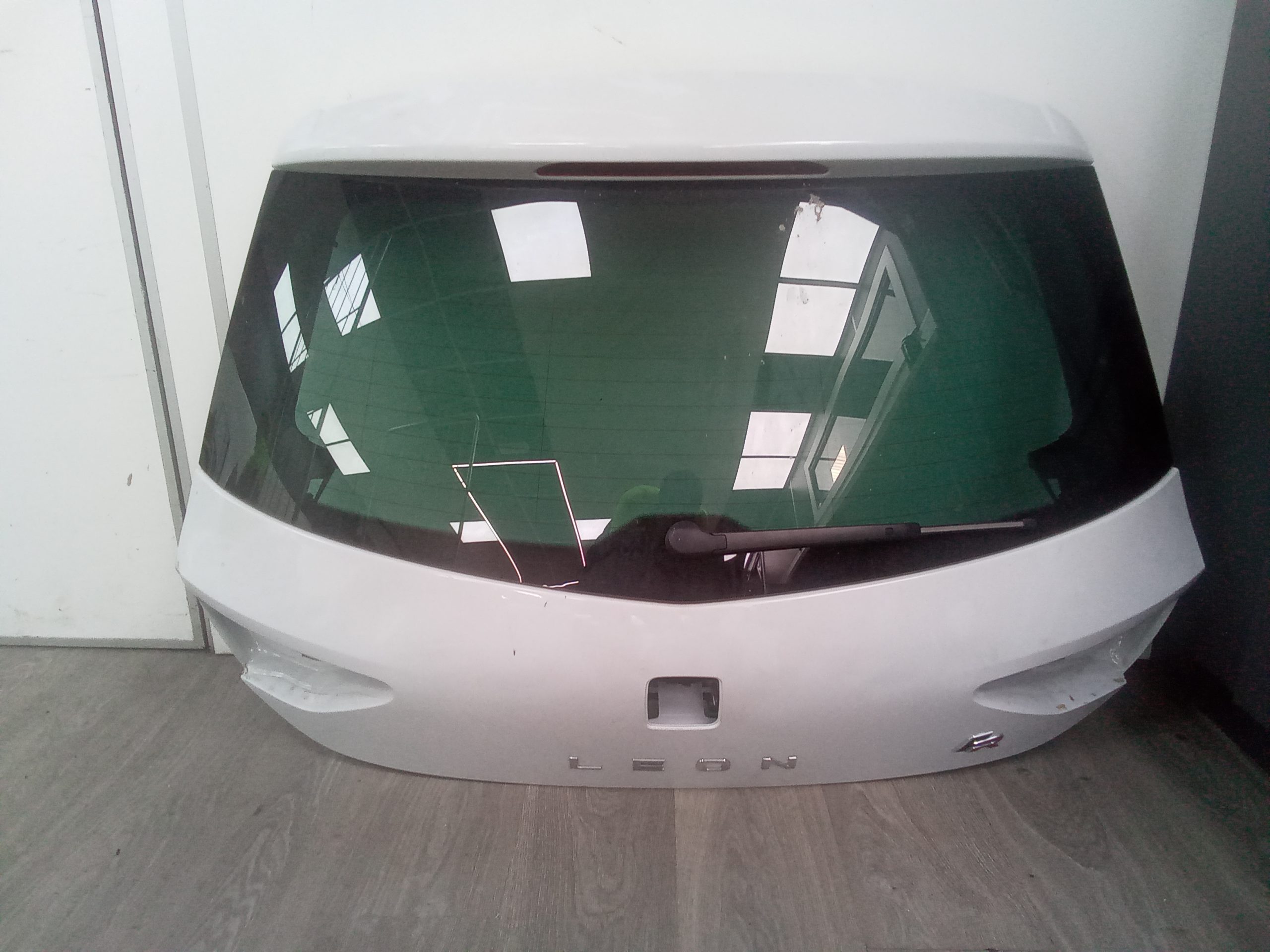 Porton trasero seat leon (5f1)(09.2012->)