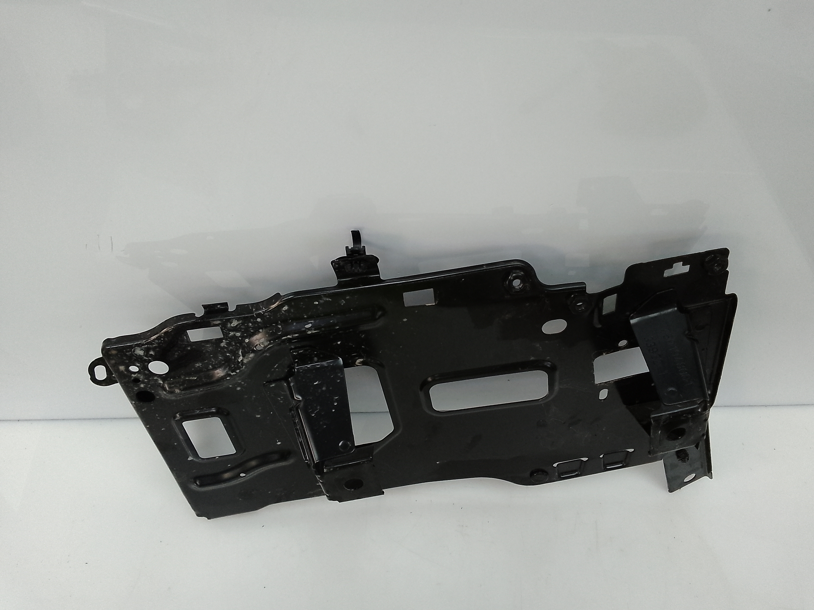 Soporte batera fiat fiat doblo 2021>)