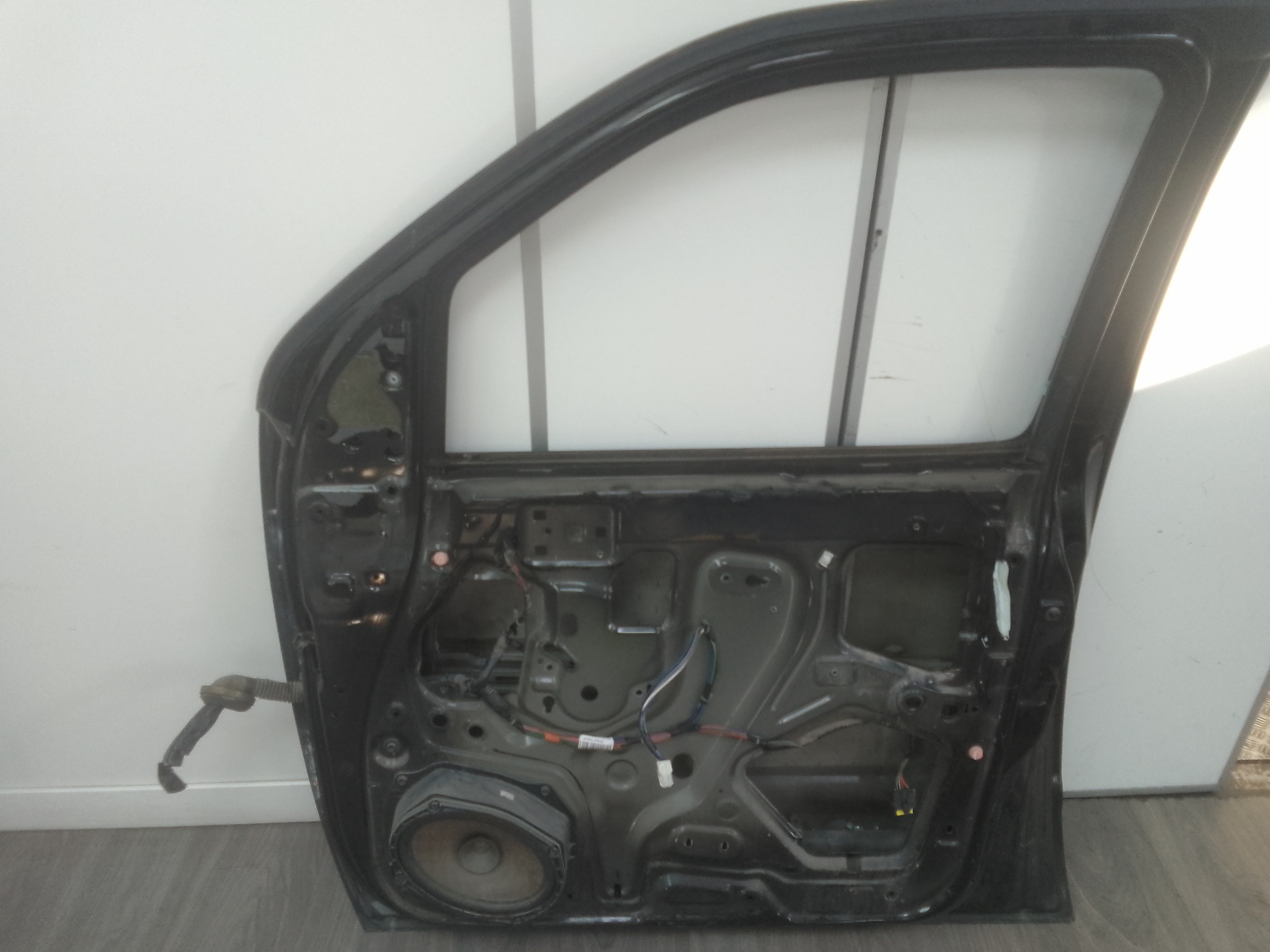 Puerta delantera derecha nissan navara pickup (d40m)(05.2005->)