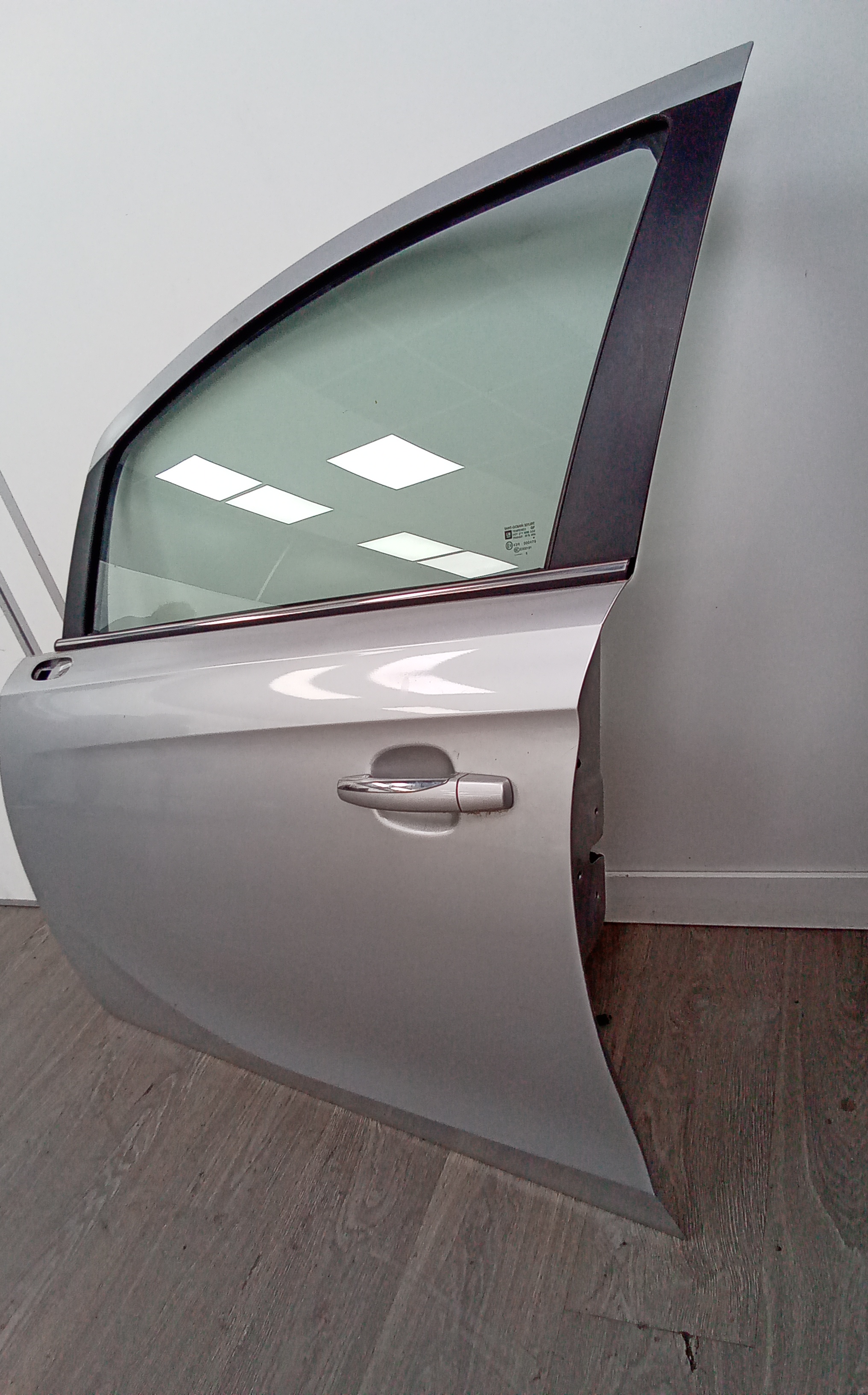 Puerta delantera izquierda opel corsa e (2014->)