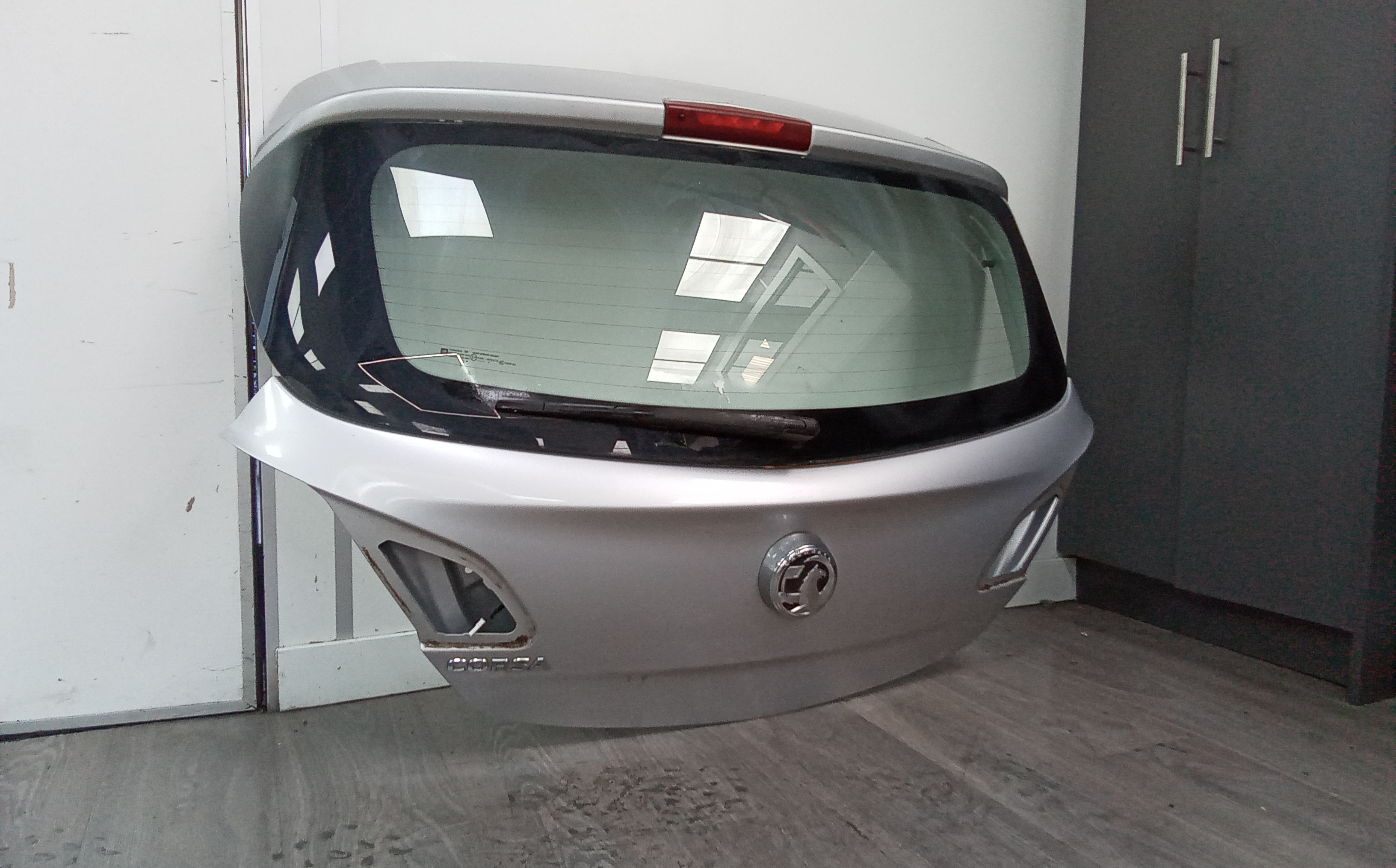 Porton trasero opel corsa e (2014->)