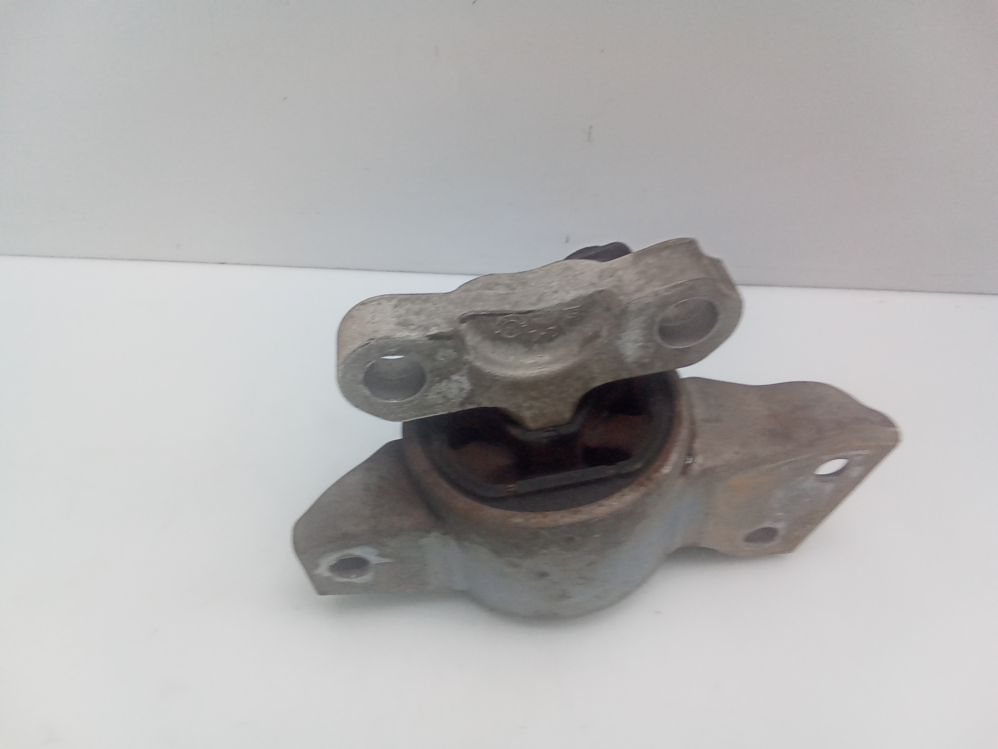 Soporte motor derecho opel corsa e (2014->)