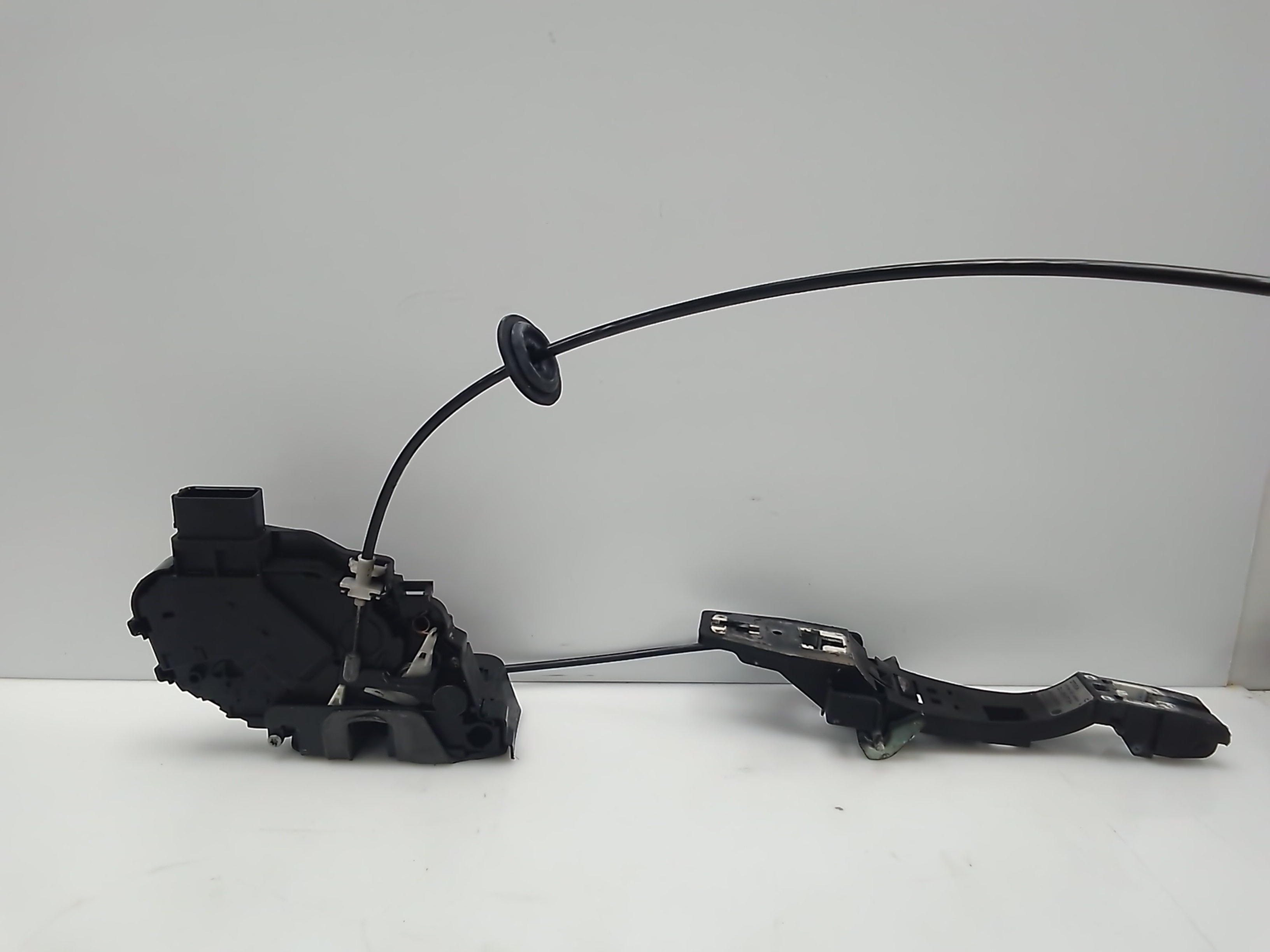 Cerradura puerta delantera derecha land rover freelander (lr2)(2007->)