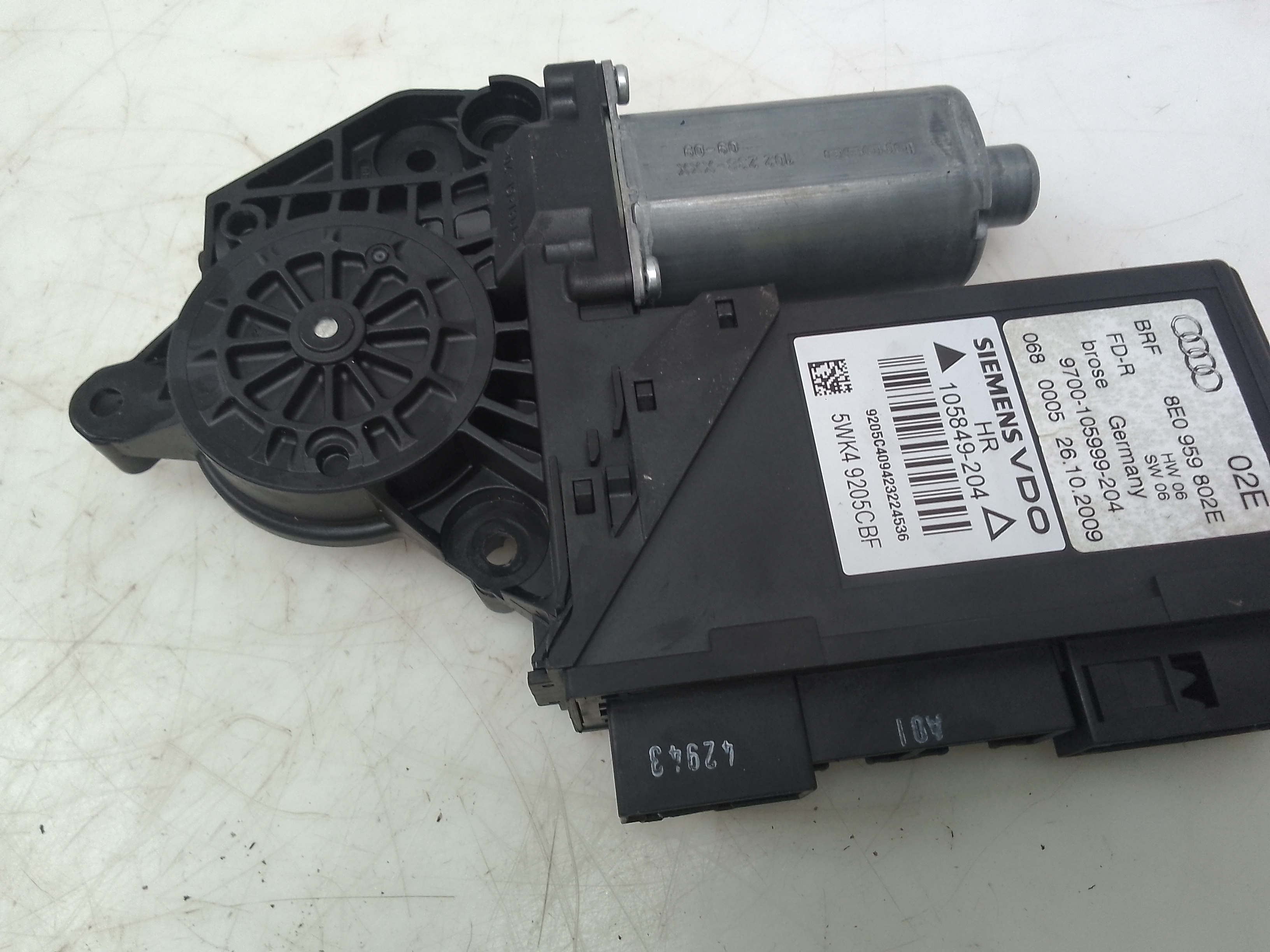 Motor elevalunas trasero derecho seat exeo st (3r5)(06.2009->)