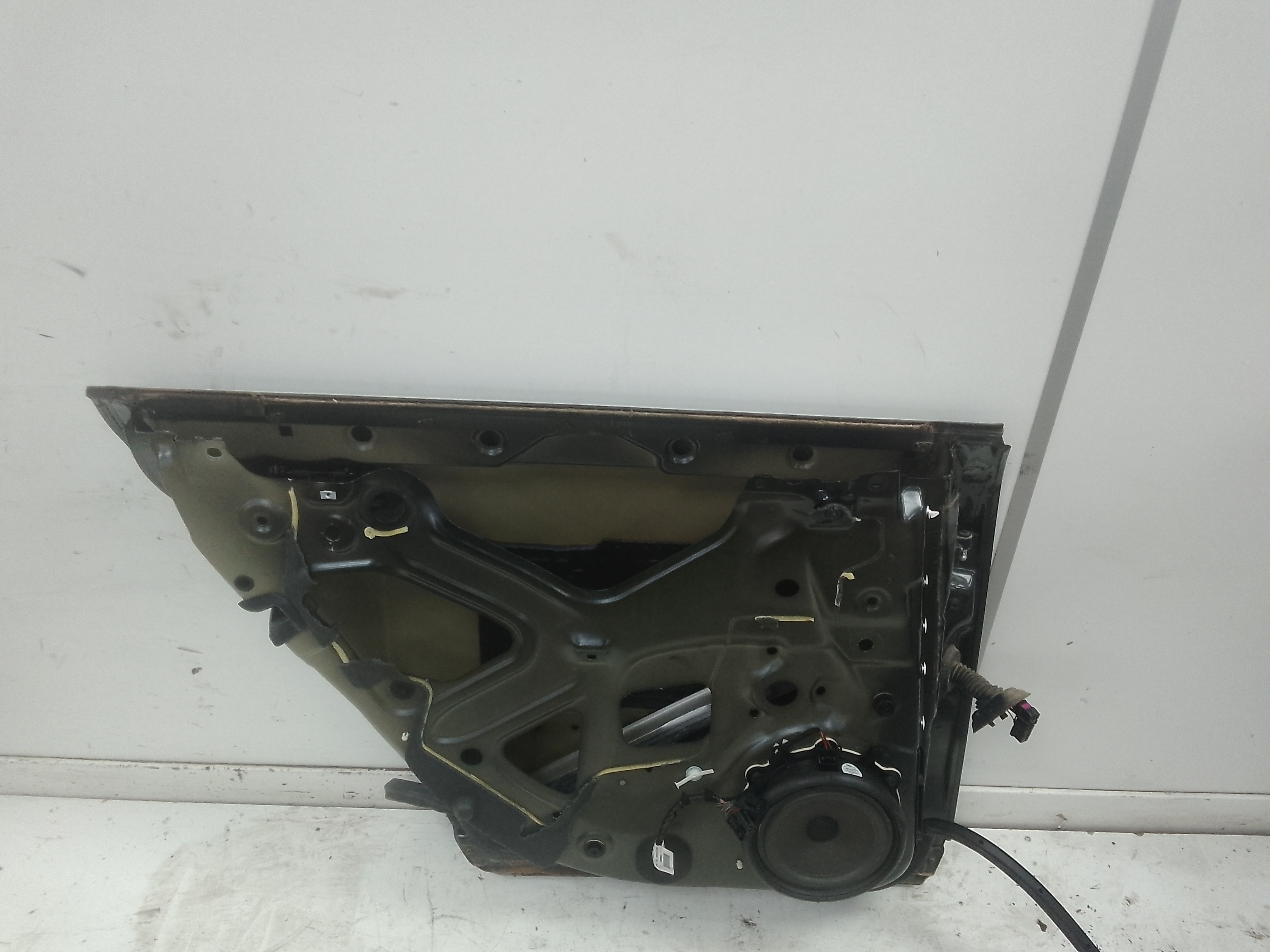 Puerta trasera izquierda seat exeo st (3r5)(06.2009->)