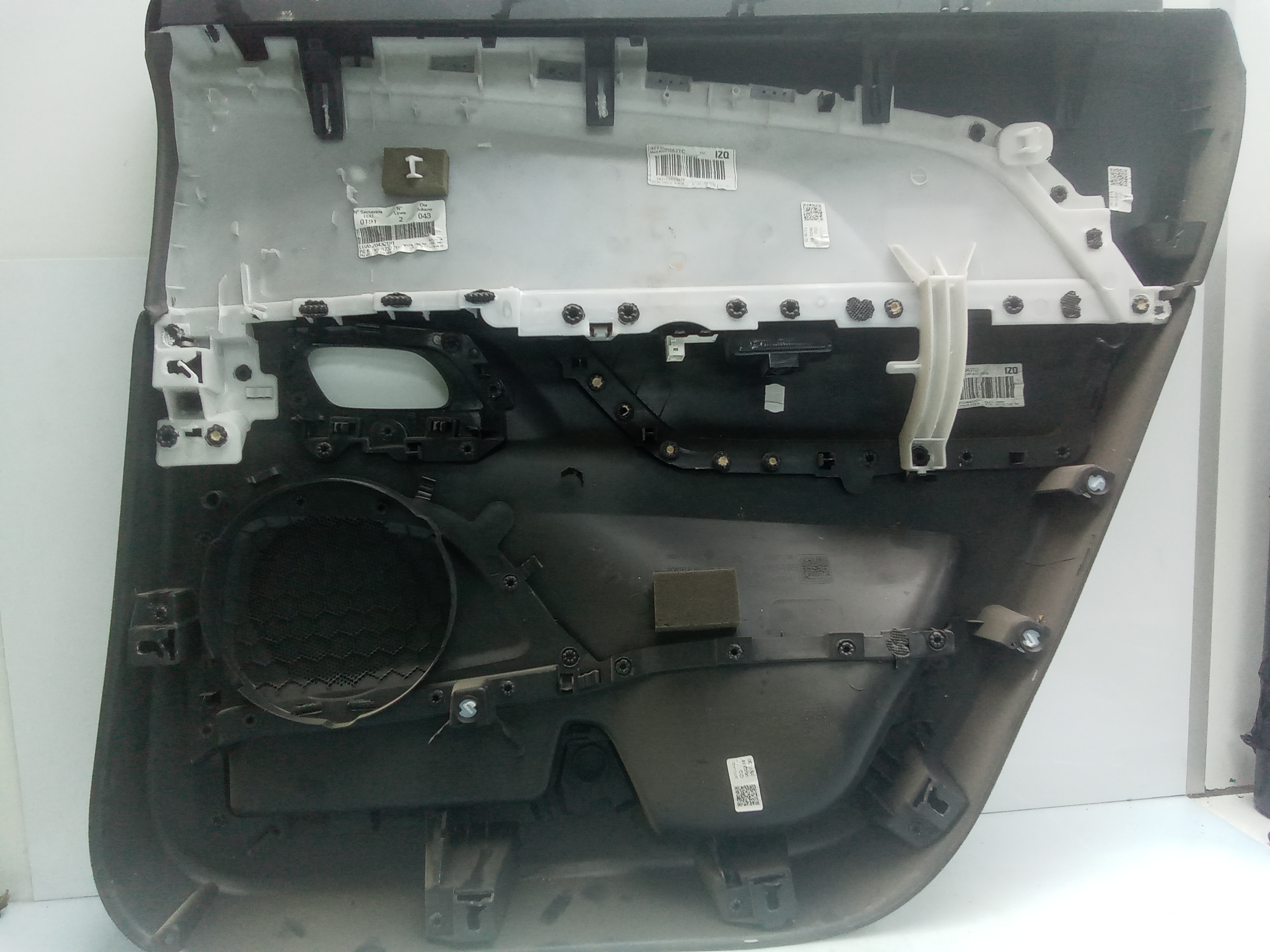 Guarnecido puerta trasera izquierda citroen c4 picasso/spacetourer (05.2013->)