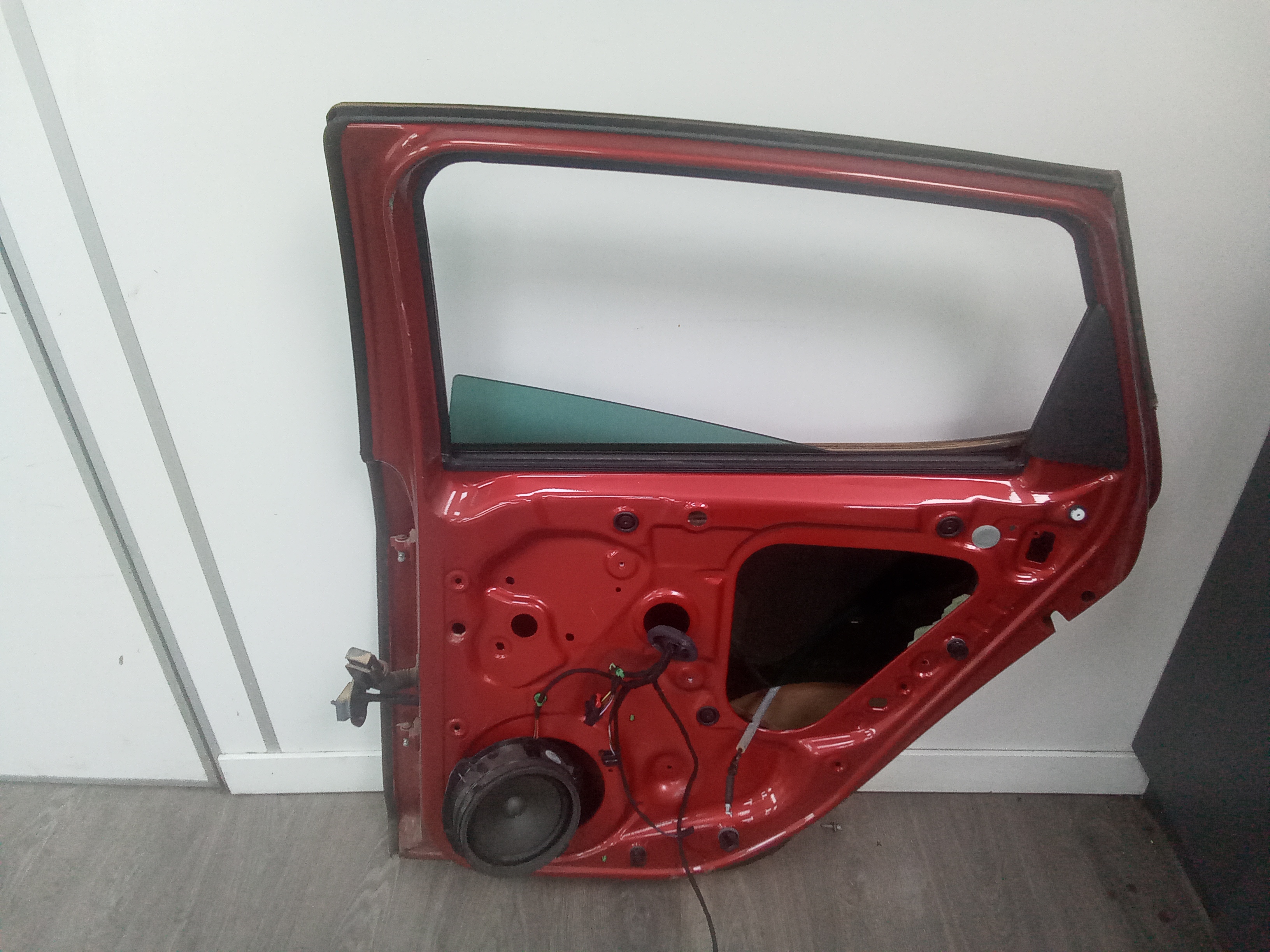 Puerta trasera derecha volkswagen scirocco (138)(04.2014->)