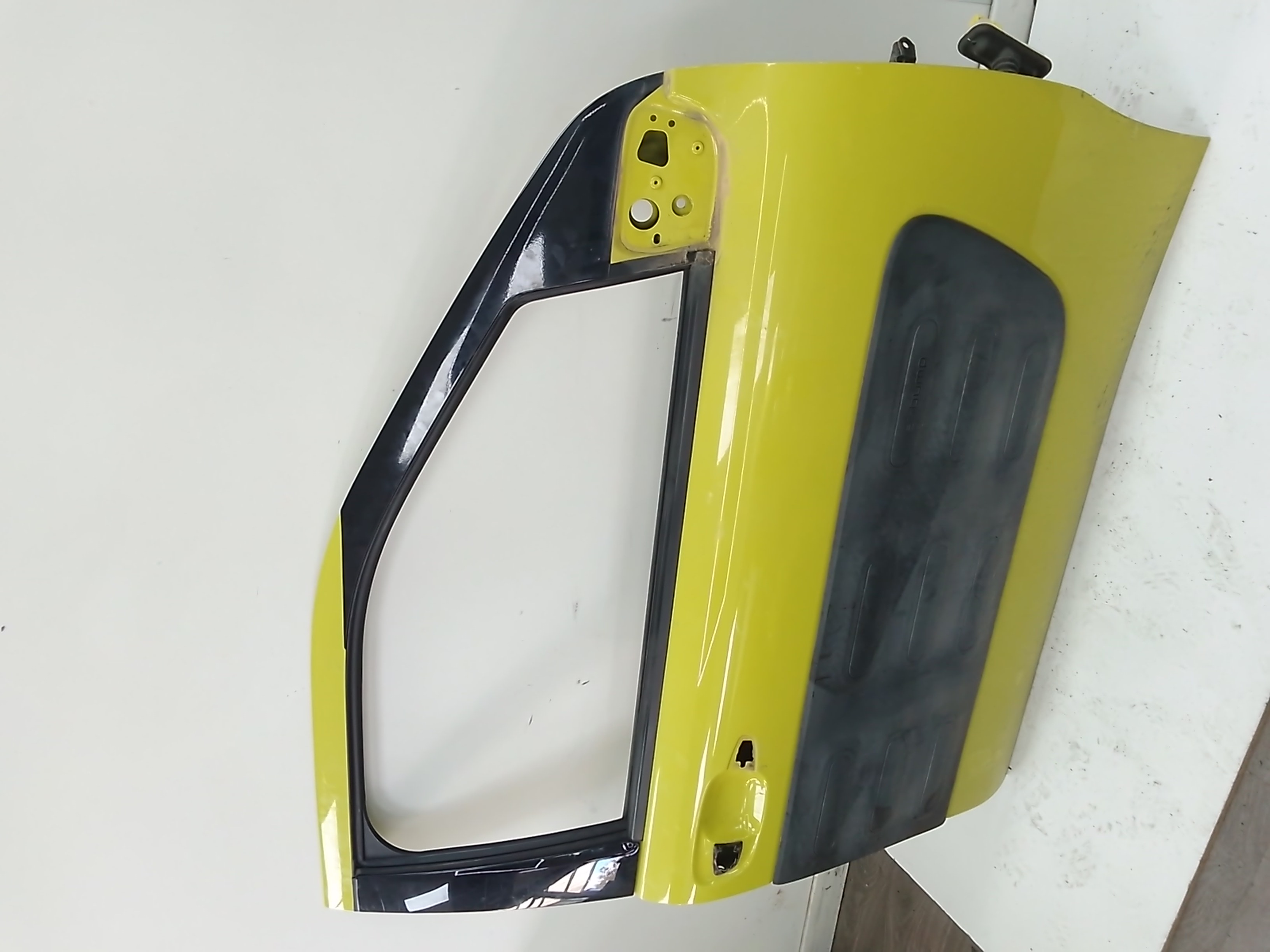 Puerta delantera derecha citroen c4 cactus (2014->)