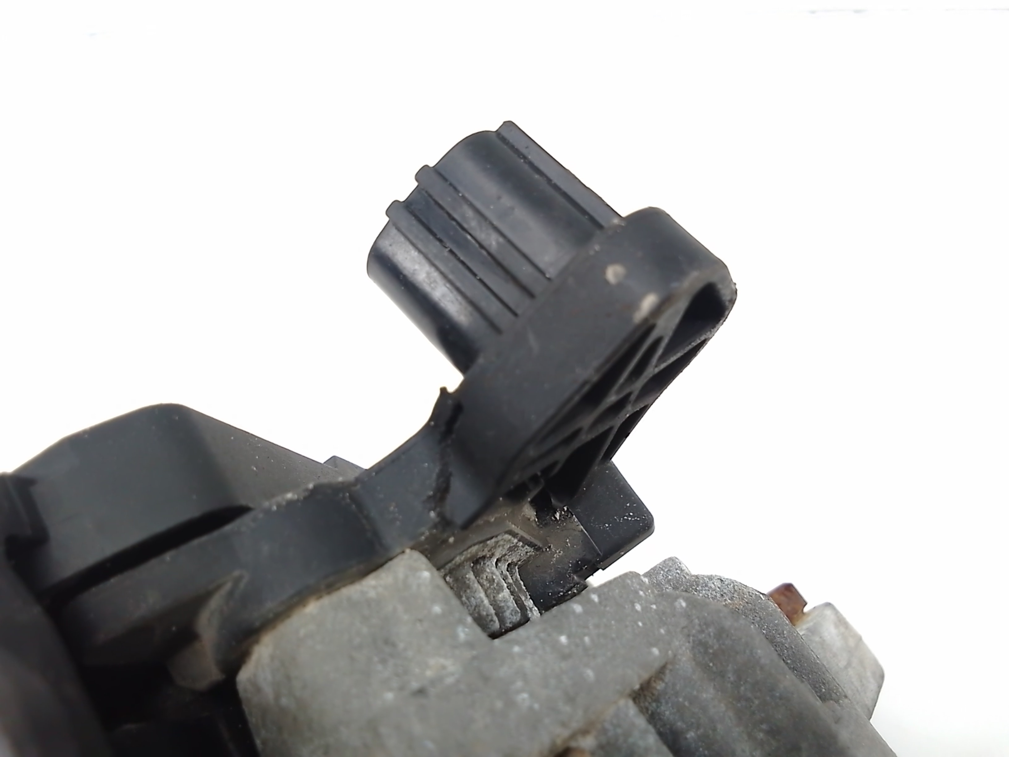 Alternador toyota yaris (ksp9/scp9/nlp9)(08.2005->)