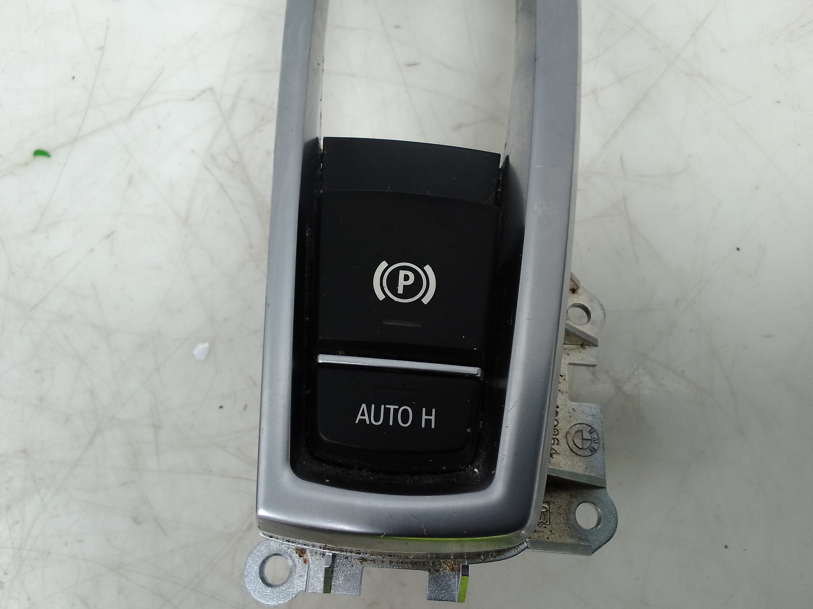 Interruptor freno mano bmw serie 5 berlina (f10)(2010->)