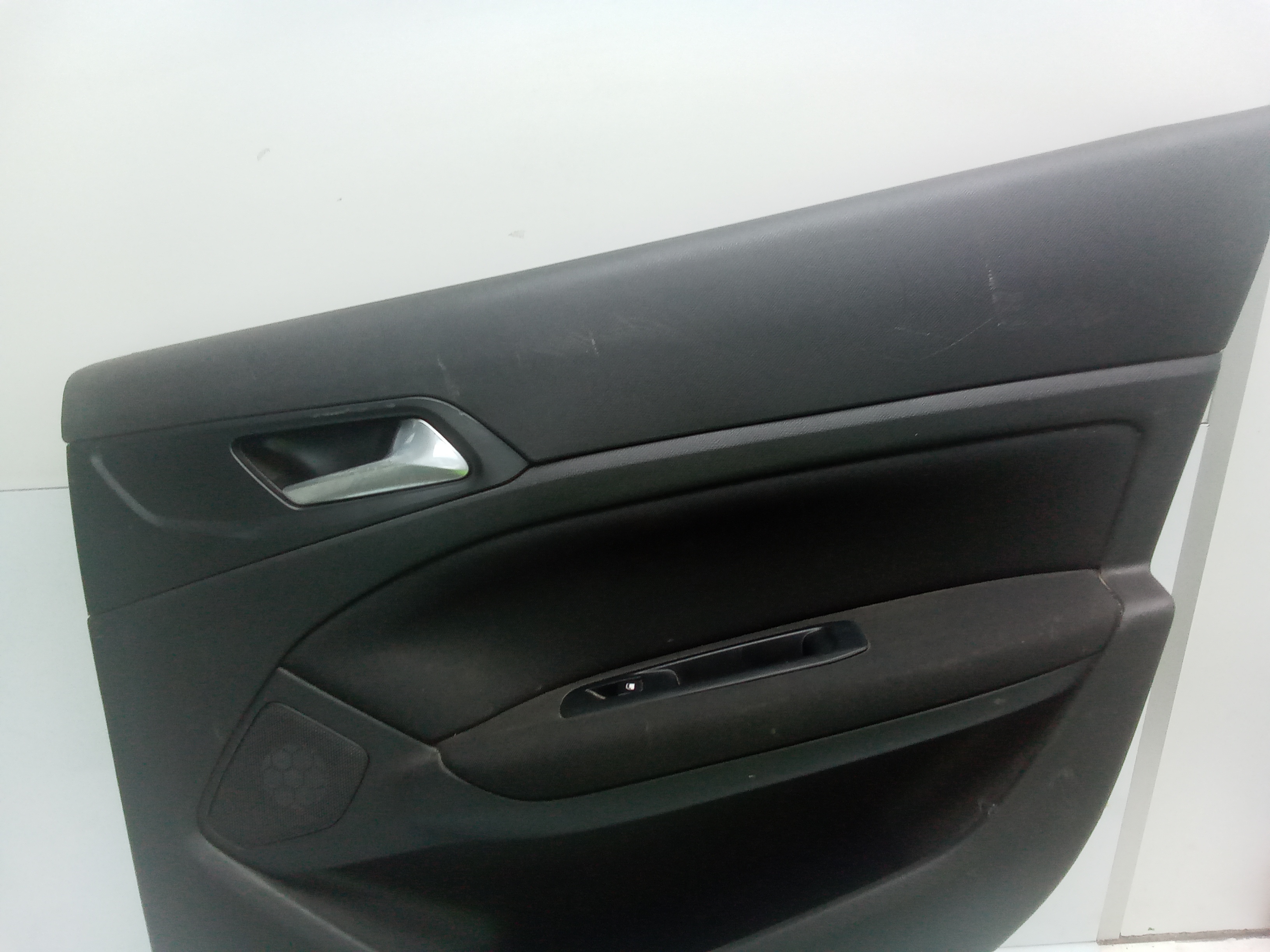 Guarnecido puerta trasera derecha peugeot 308 sw (02.2014->)