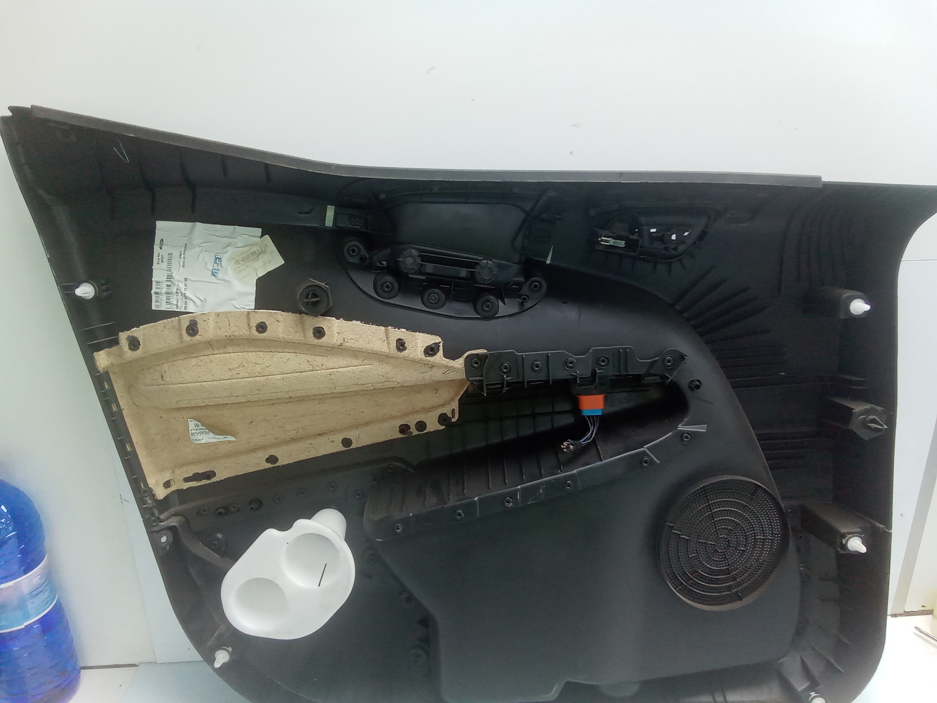 Guarnecido puerta delantera derecha ford tourneo courier (c4a)(2014->)