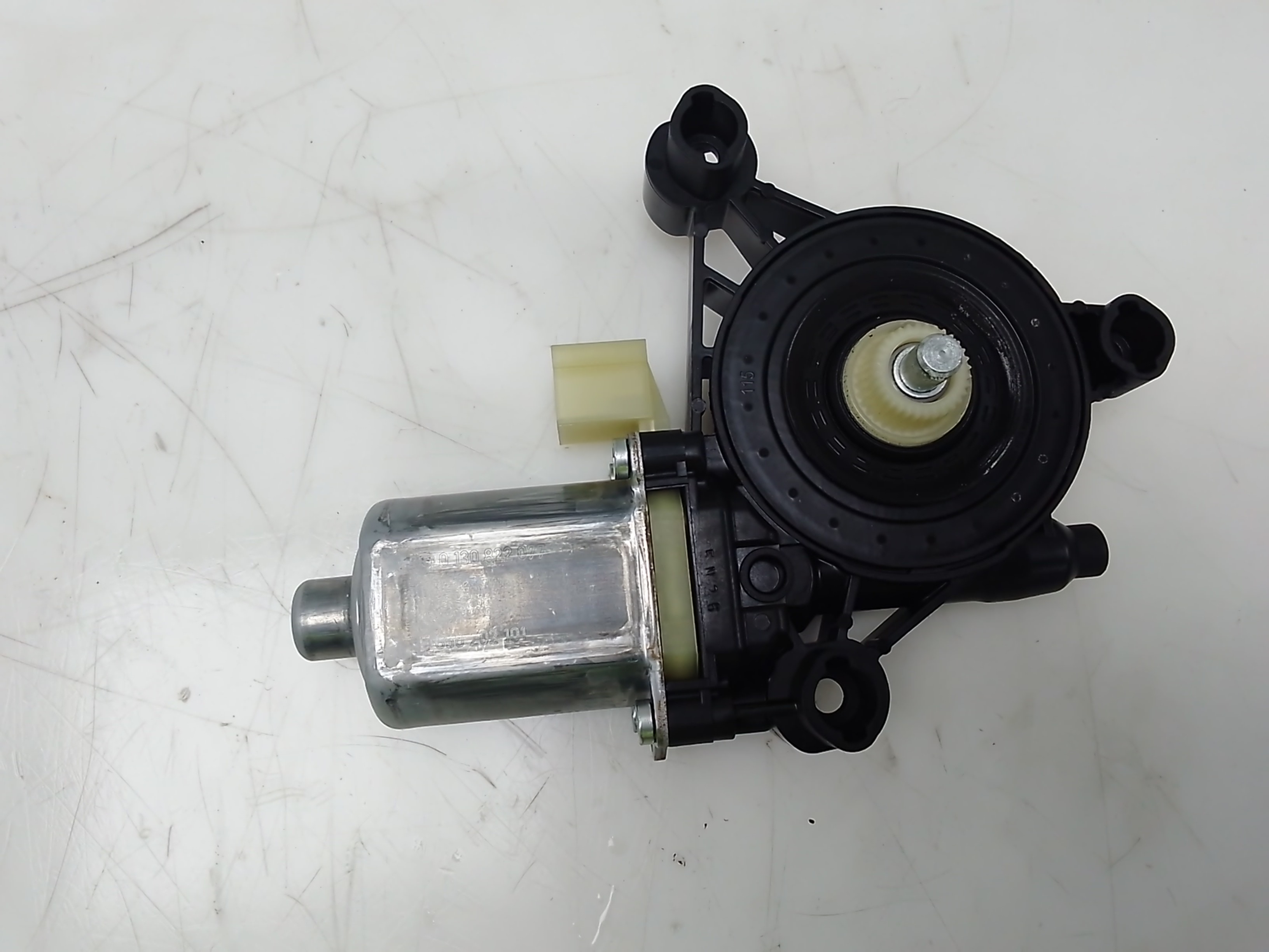 Motor elevalunas delantero izquierdo seat leon (5f1)(09.2012->)