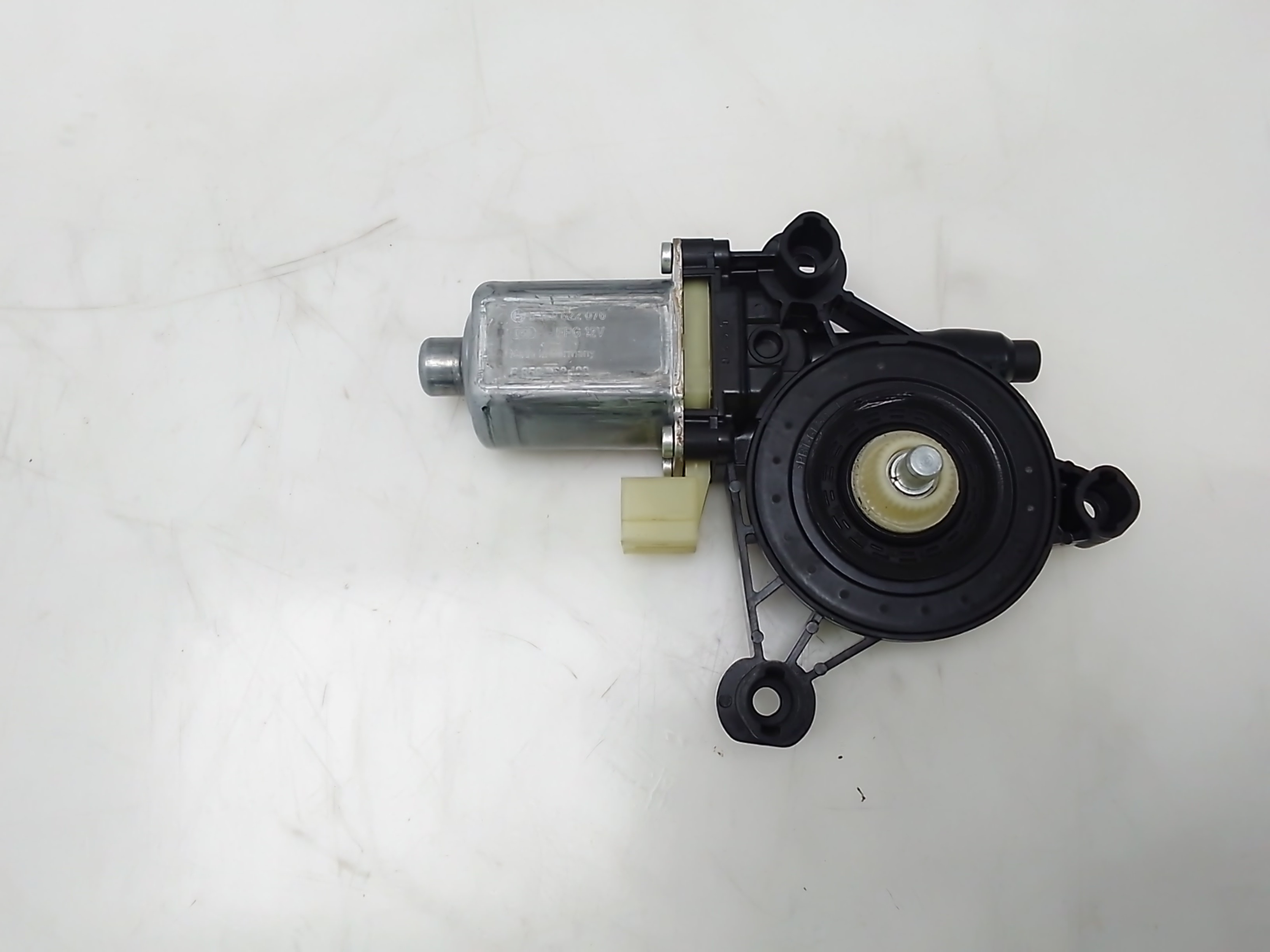 Motor elevalunas delantero derecho seat leon (5f1)(09.2012->)