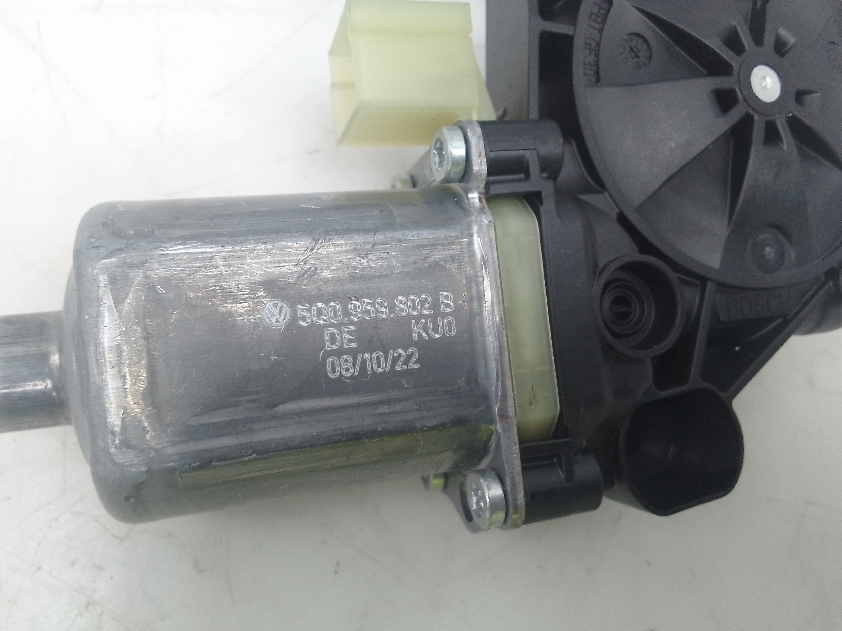 Motor elevalunas delantero derecho skoda karoq (nu)(2017->)