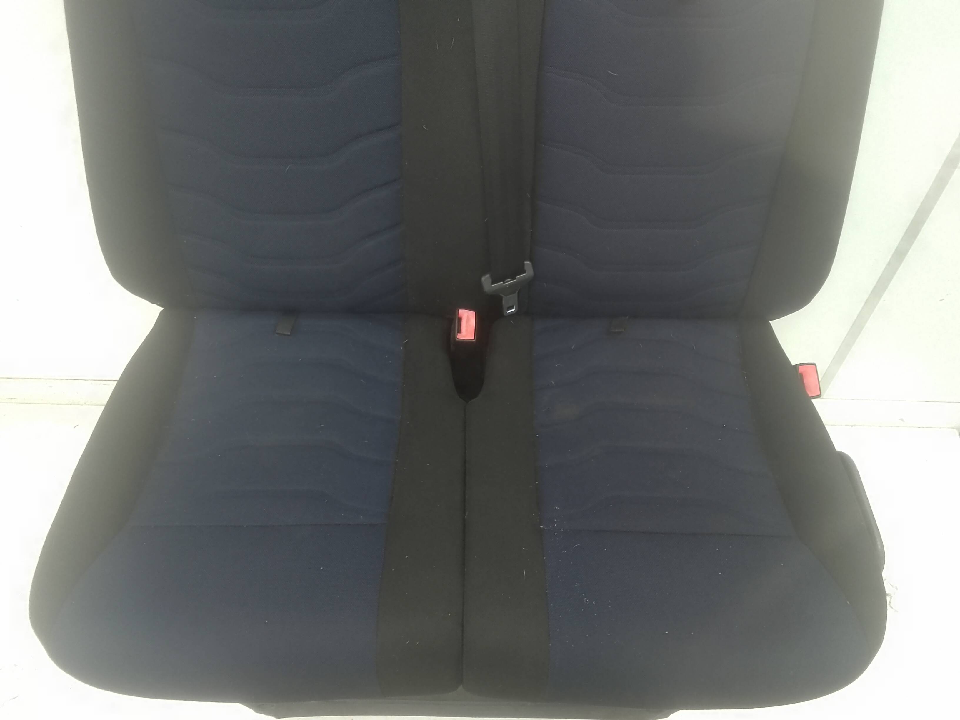 Asiento delantero derecho iveco 35c15