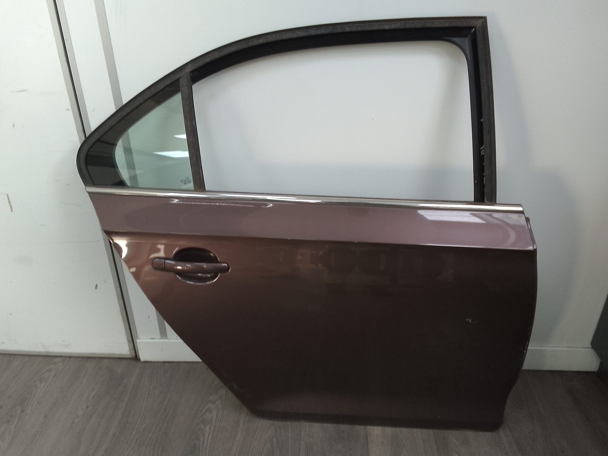 Puerta trasera derecha seat toledo (kg3)(07.2012->)