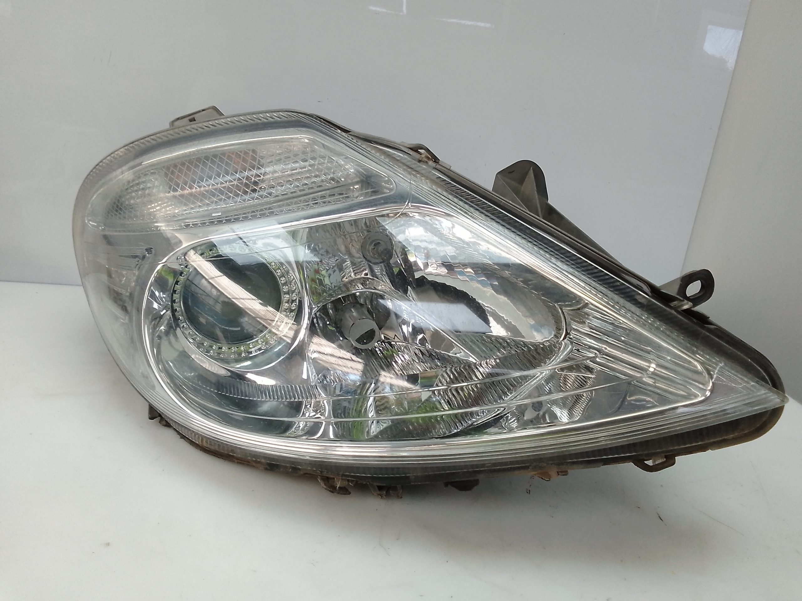 Faro derecho citroen c8 (2002->)