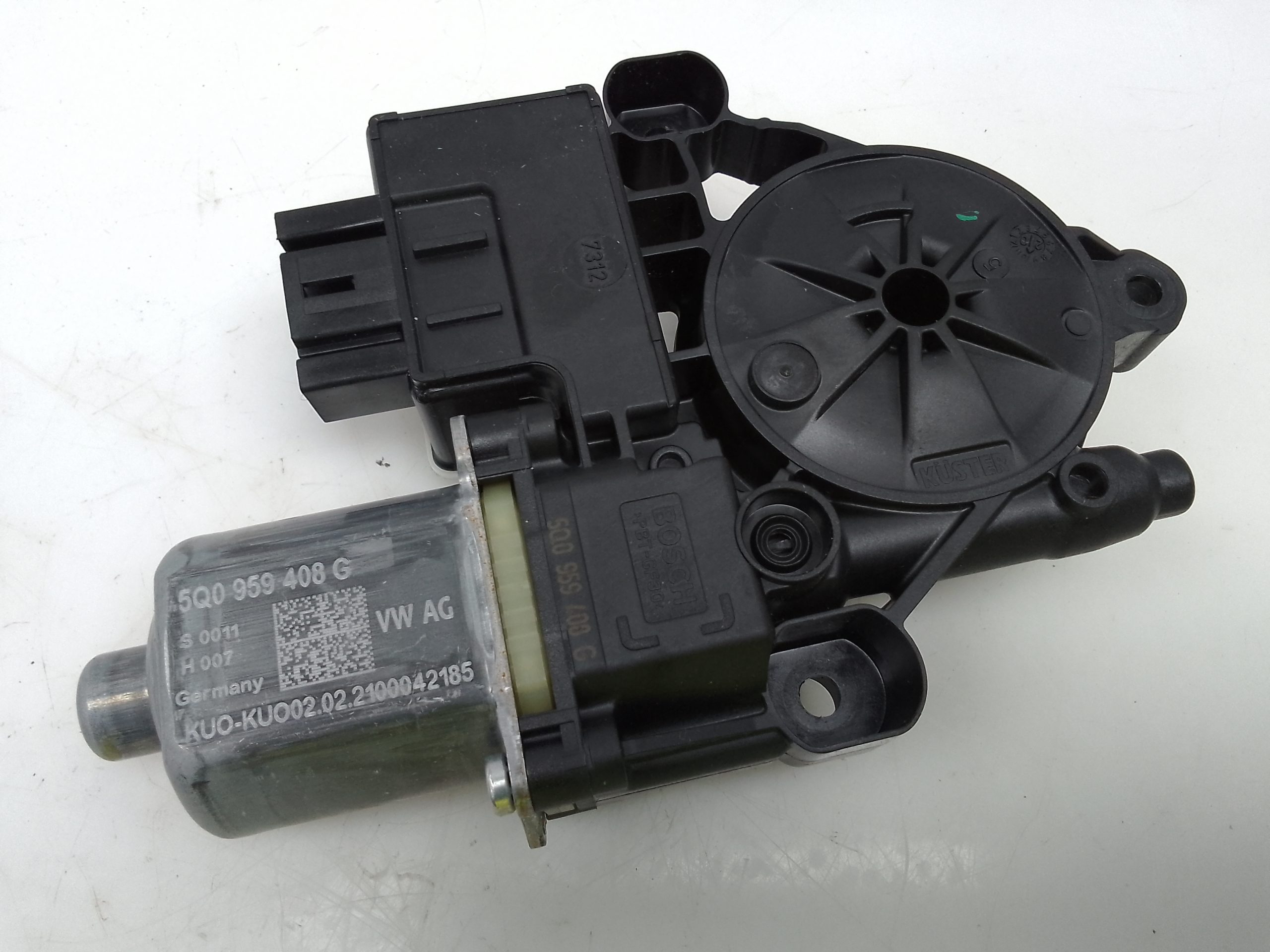 Motor elevalunas trasero izquierdo volkswagen golf viii variant (cg5)(09.2020->)