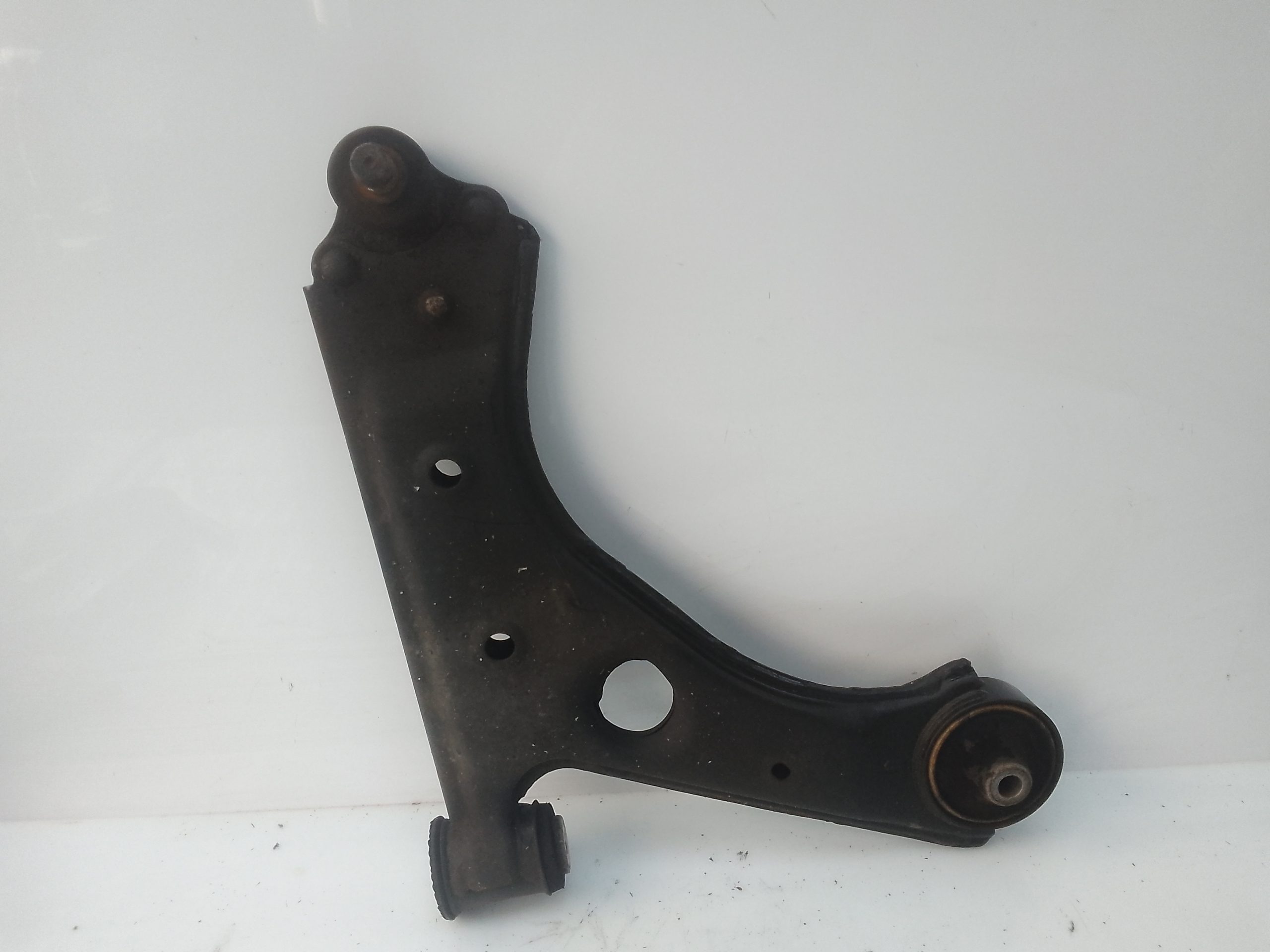 Brazo suspension inferior delantero derecho opel corsa e (2014->)