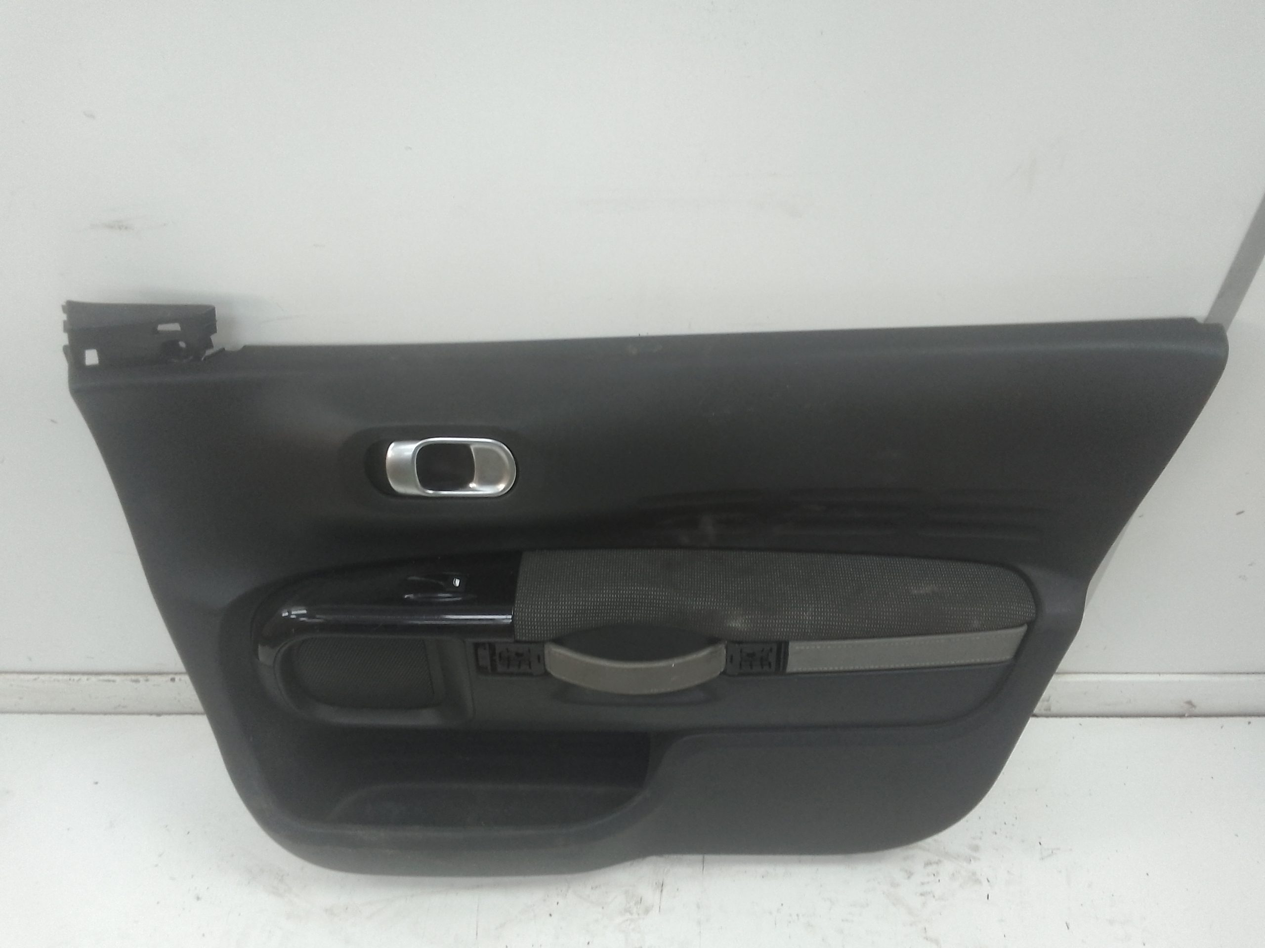 Guarnecido puerta delantera derecha citroen c4 cactus (2014->)