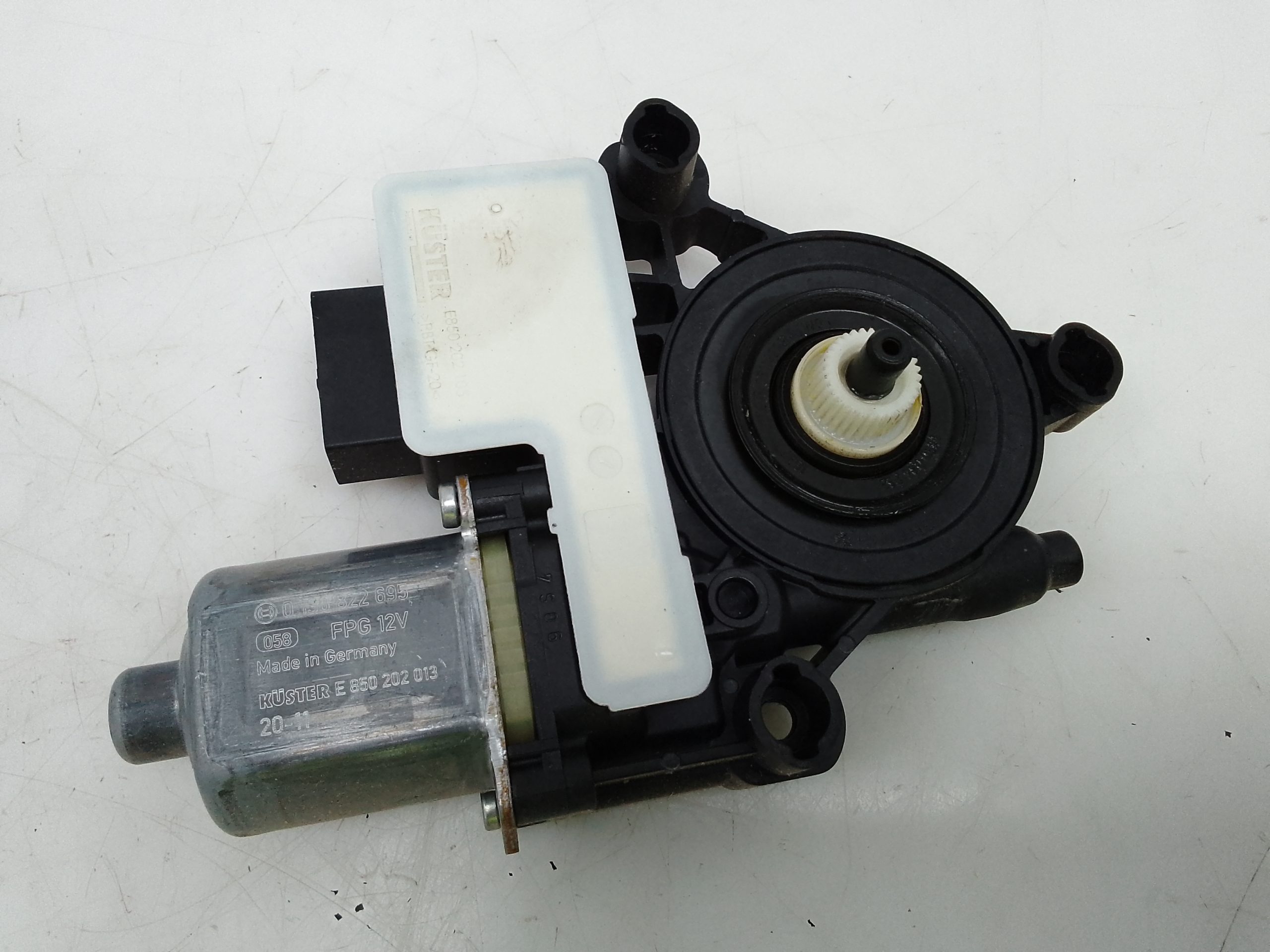 Motor elevalunas trasero izquierdo seat leon (kl1)(04.2020->)