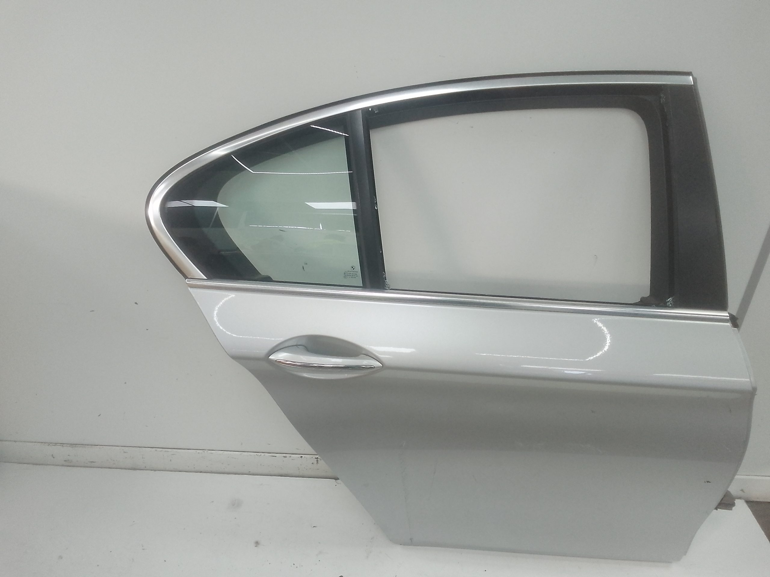 Puerta trasera derecha bmw serie 5 berlina (f10)(2010->)