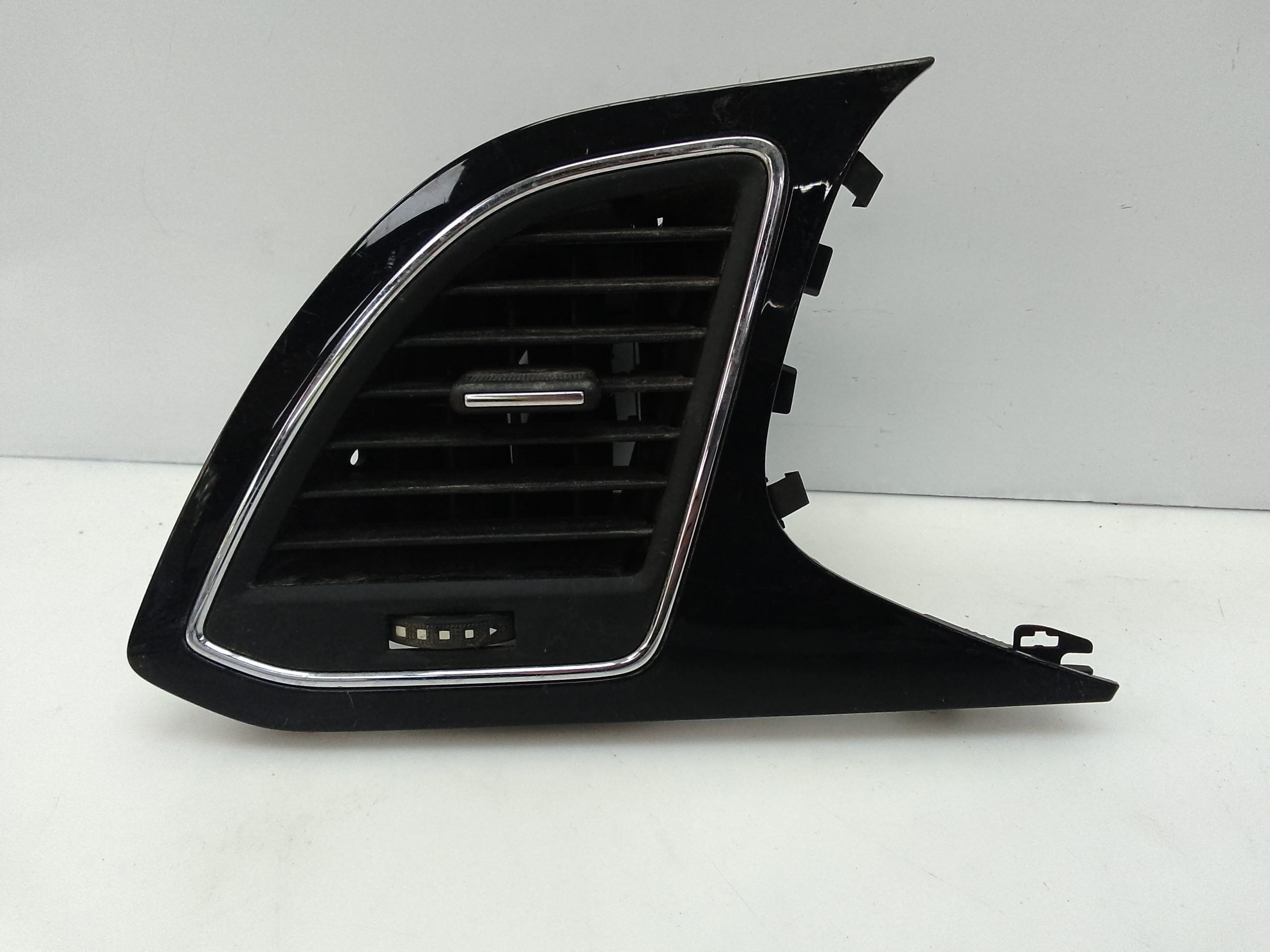 Aireador salpicadero izquierdo seat leon (5f1)(09.2012->)