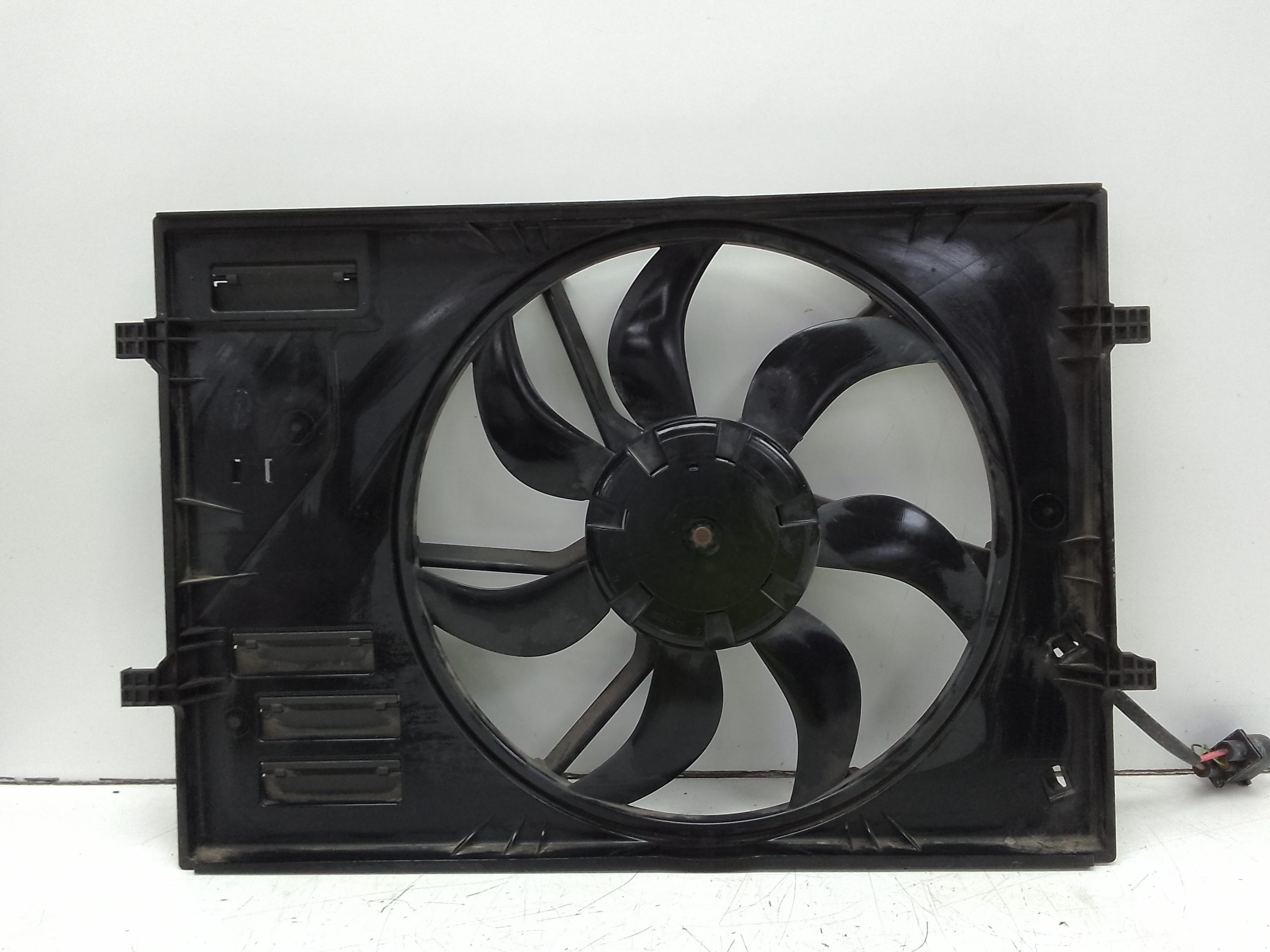 Electroventilador volkswagen golf sportsvan vii (am1)(12.2013->)