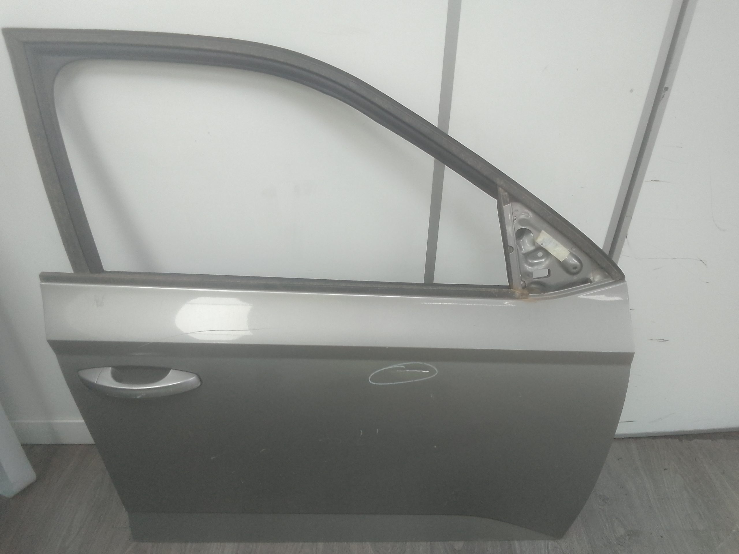 Puerta delantera derecha skoda fabia (nj3)(08.2014->)