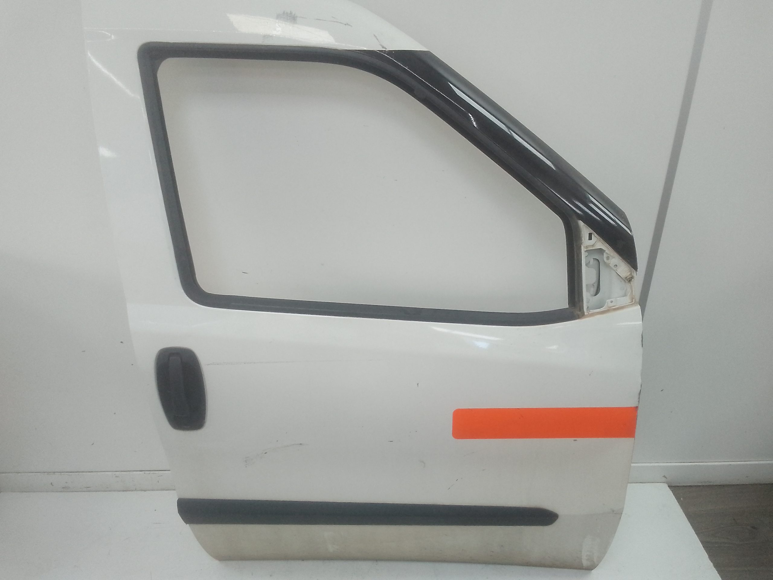 Puerta delantera derecha fiat ii doblo (152)(12.2014->)