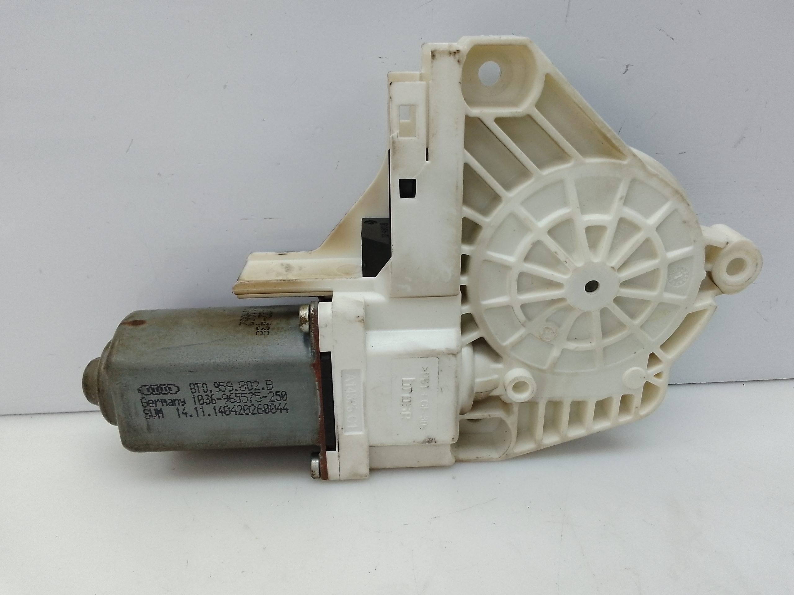 Motor elevalunas delantero derecho audi a5 sportback (8t)(05.2009->)