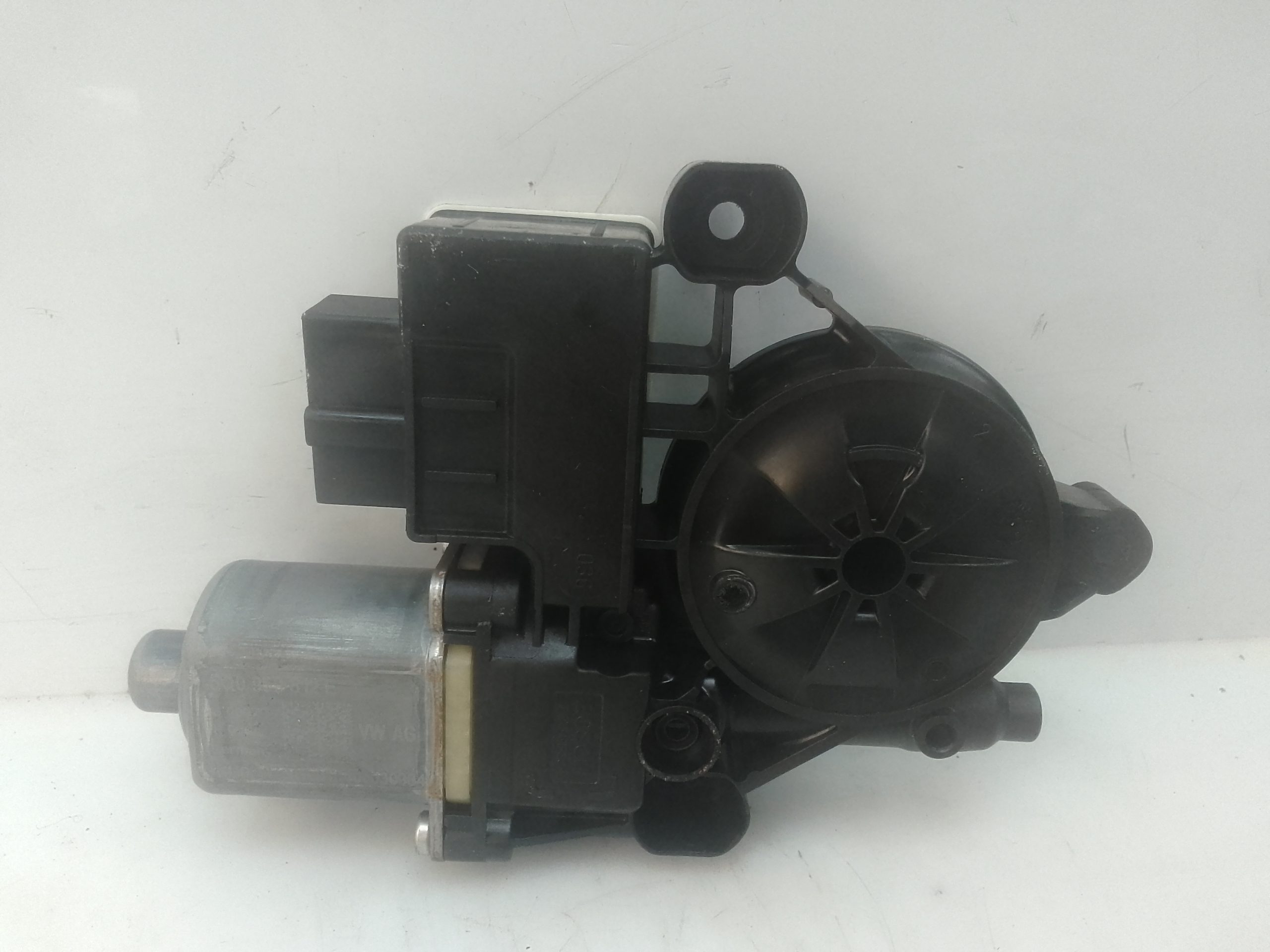 Motor elevalunas trasero derecho seat leon (5f1)(09.2012->)