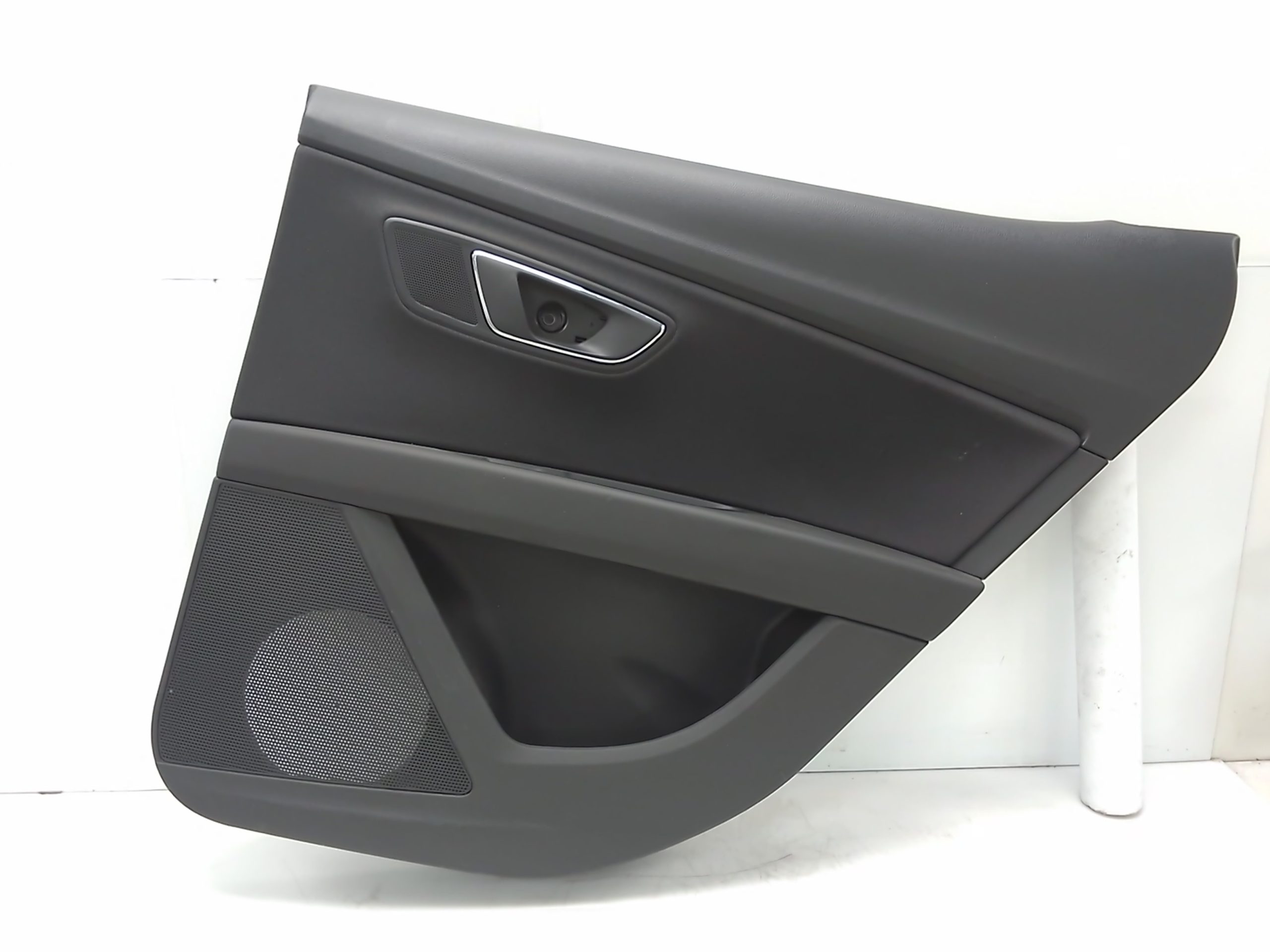 Guarnecido puerta trasera derecha seat leon (5f1)(09.2012->)