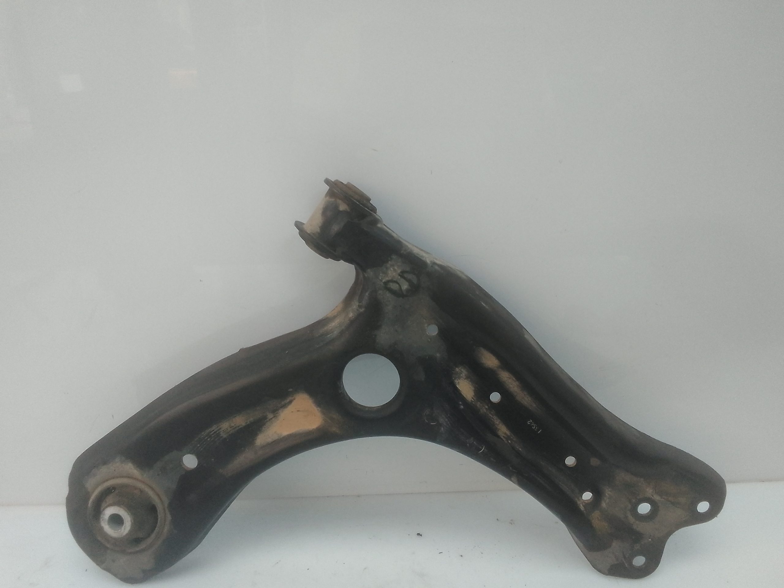 Brazo suspension inferior delantero derecho skoda fabia (nj3)(08.2014->)