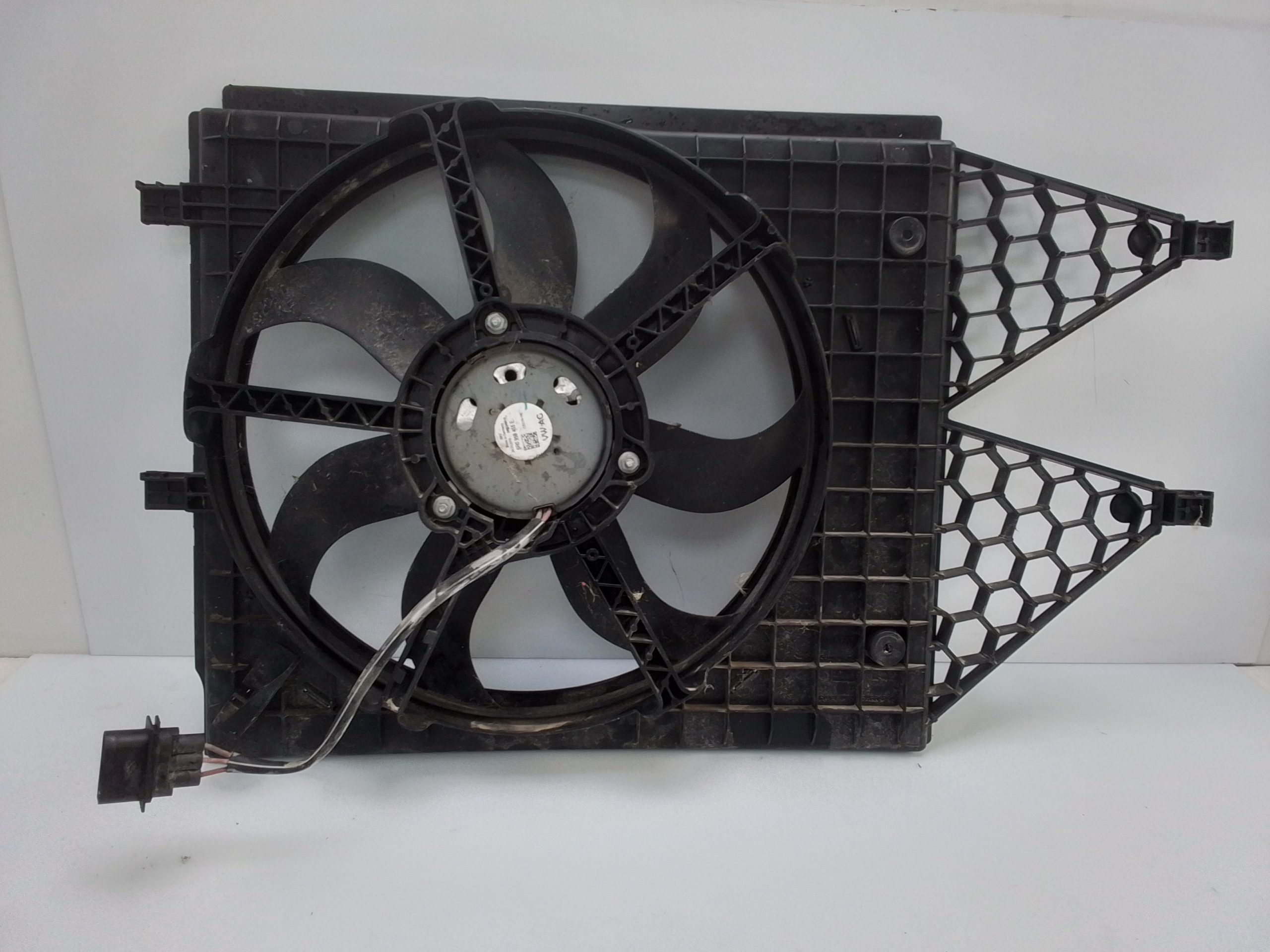 Electroventilador skoda rapid spaceback (nh)(09.2013->)