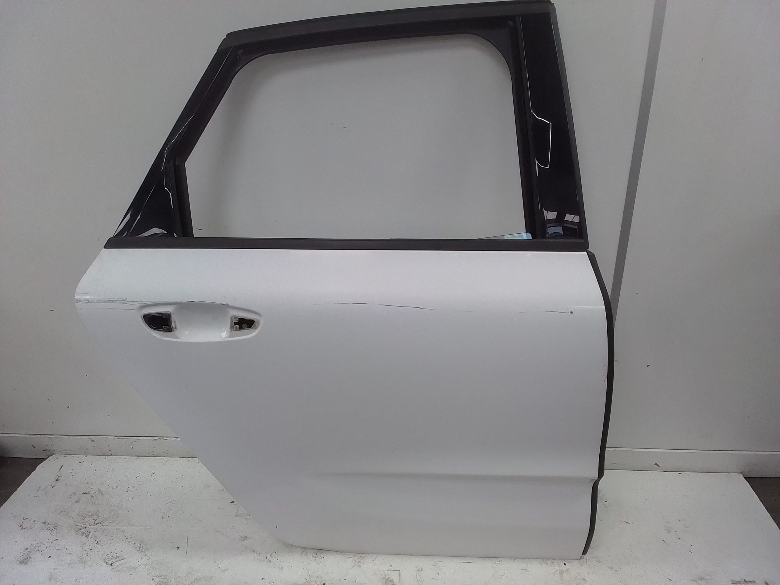 Puerta trasera derecha citroen c4 picasso/spacetourer (05.2013->)